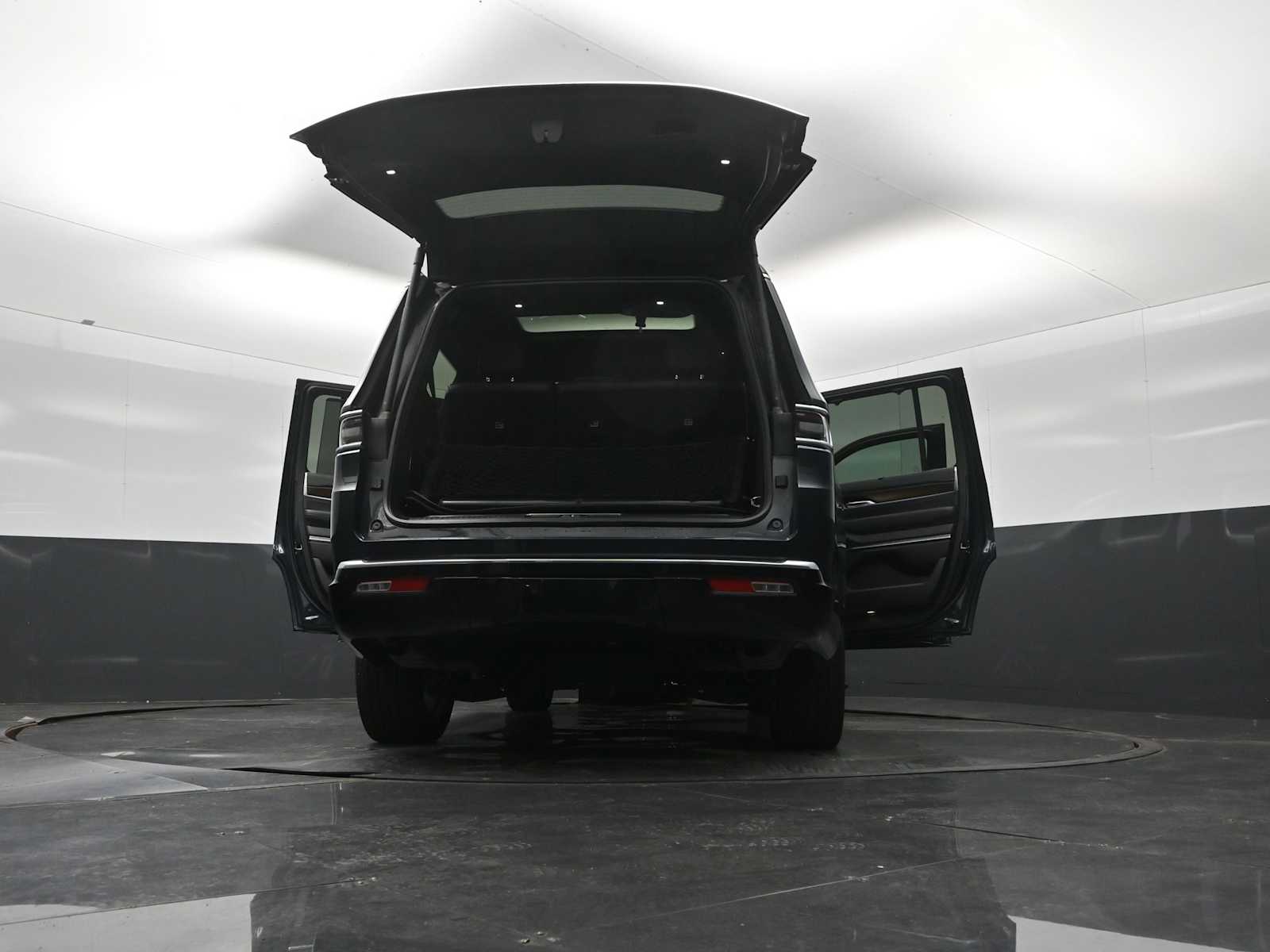 2023 Jeep Grand Wagoneer 4x4