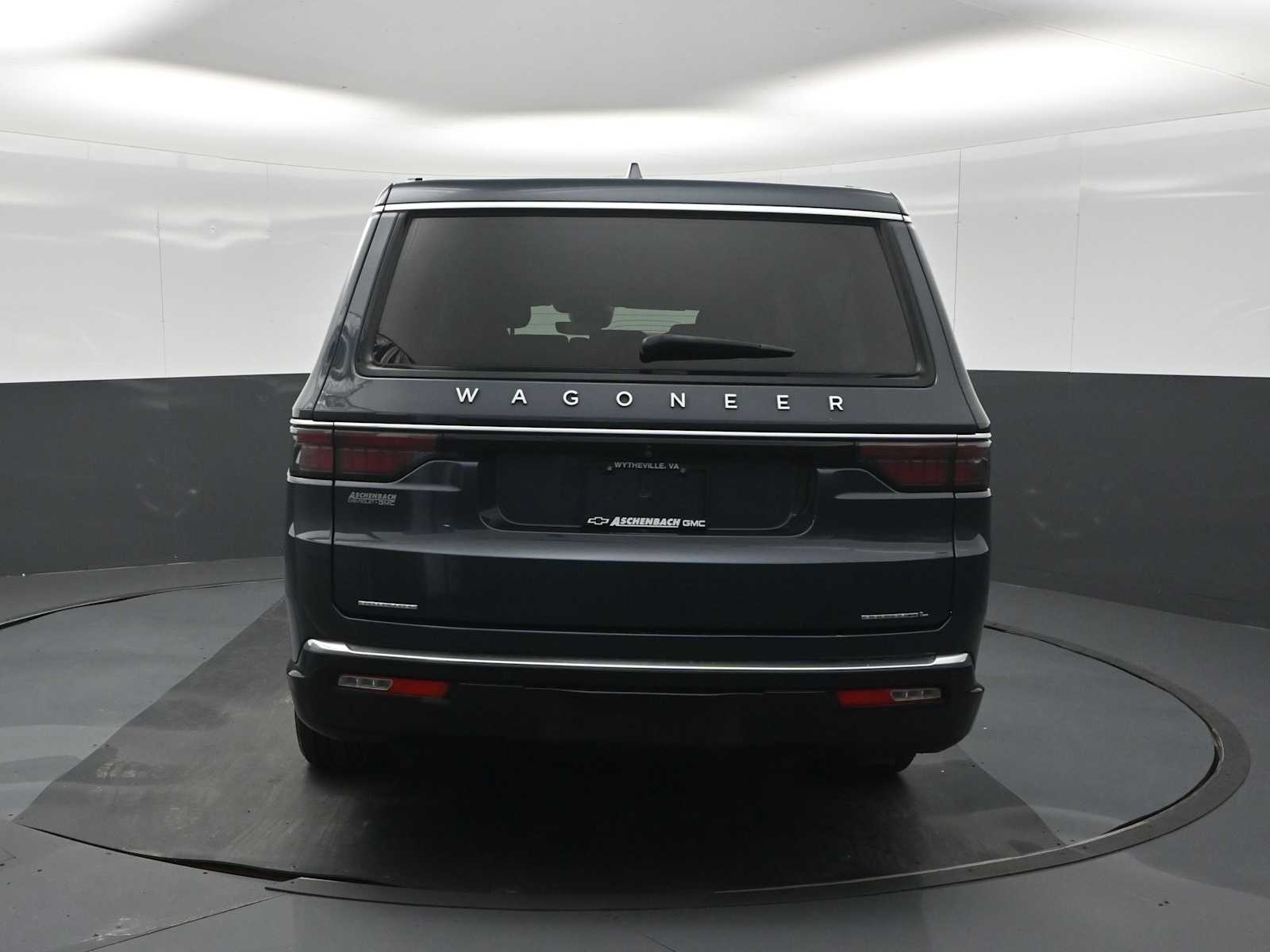 2023 Jeep Grand Wagoneer 4x4