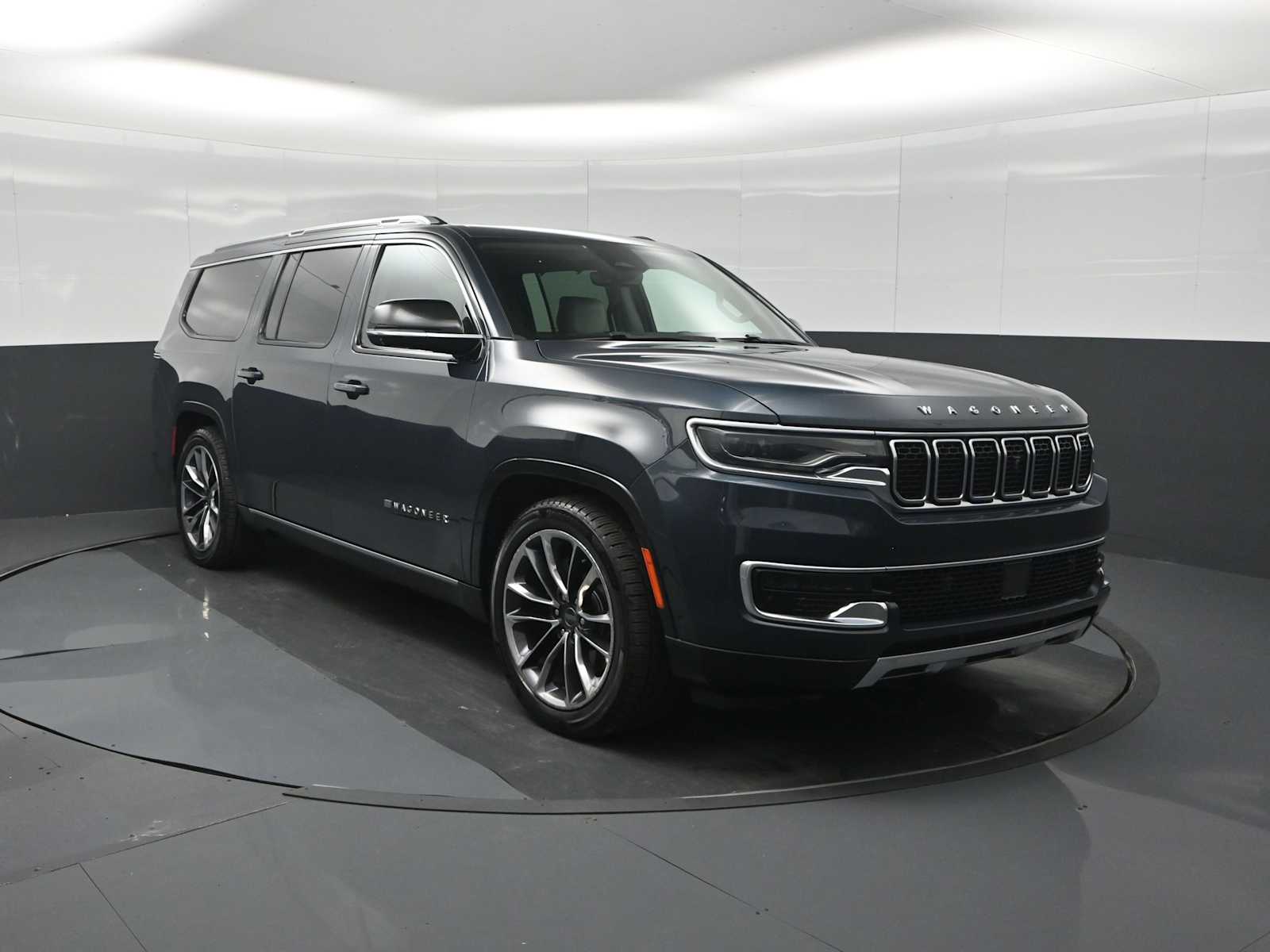 2023 Jeep Grand Wagoneer 4x4