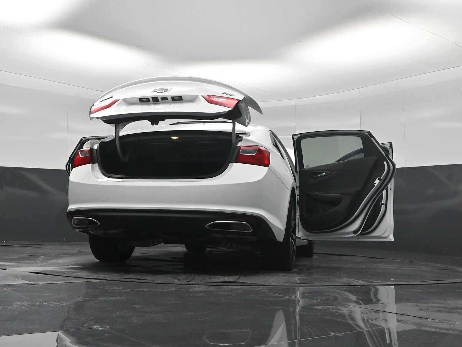 2021 Chevrolet Malibu RS