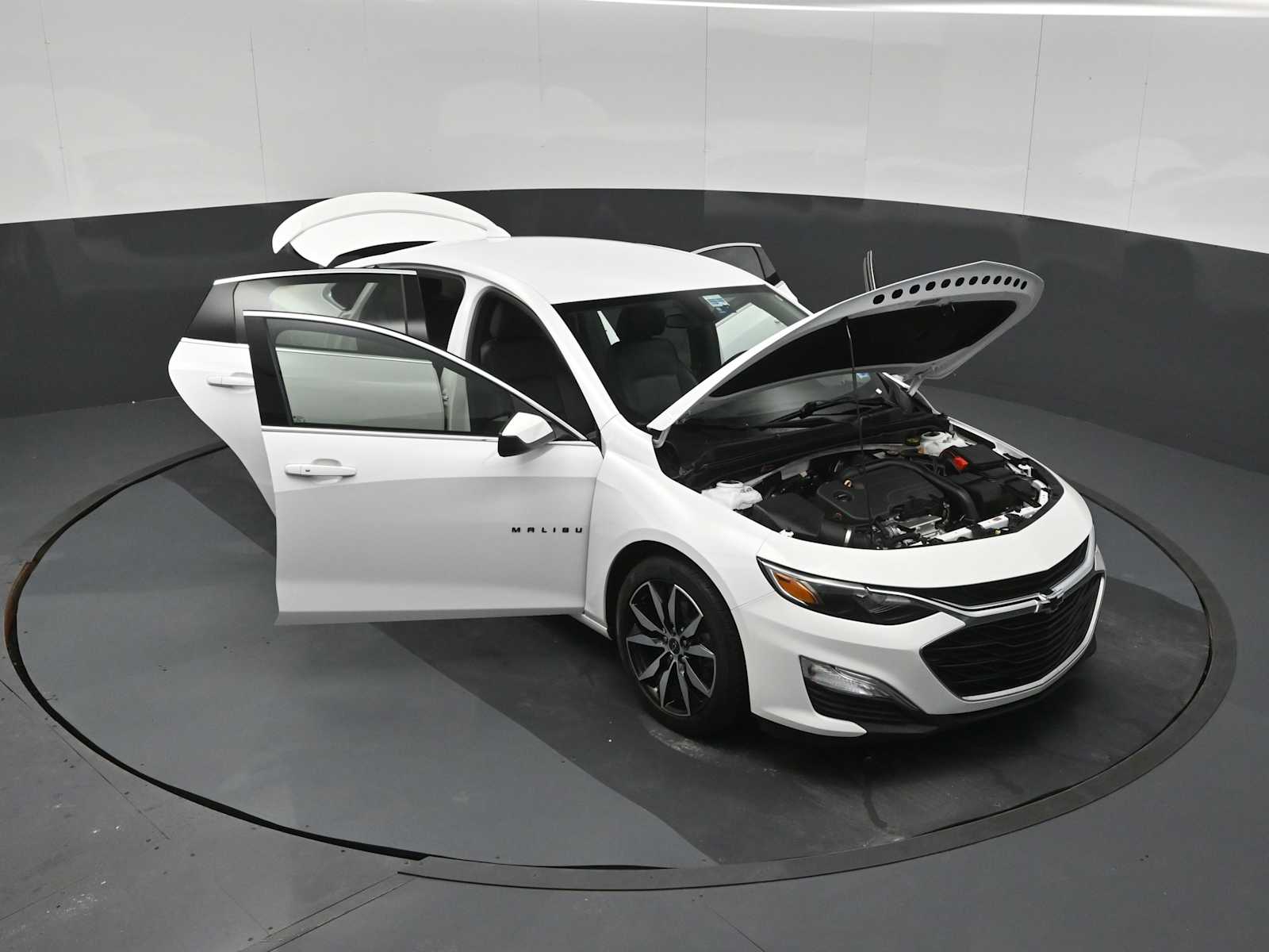 2021 Chevrolet Malibu RS
