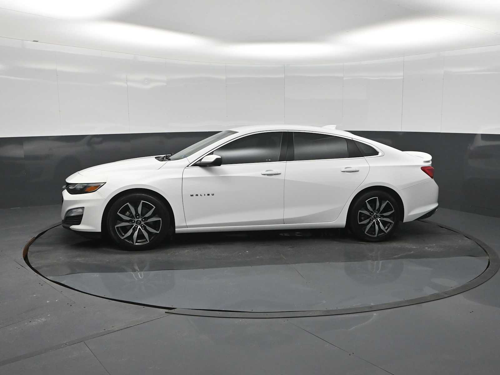 2021 Chevrolet Malibu RS