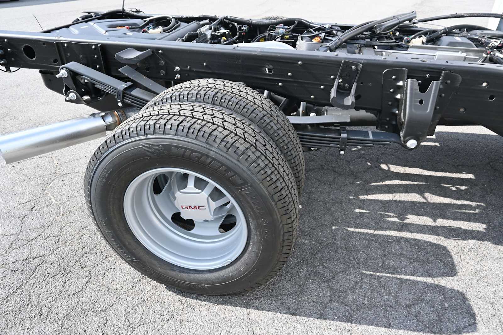 2026 GMC Sierra 3500 HD Chassis Pro