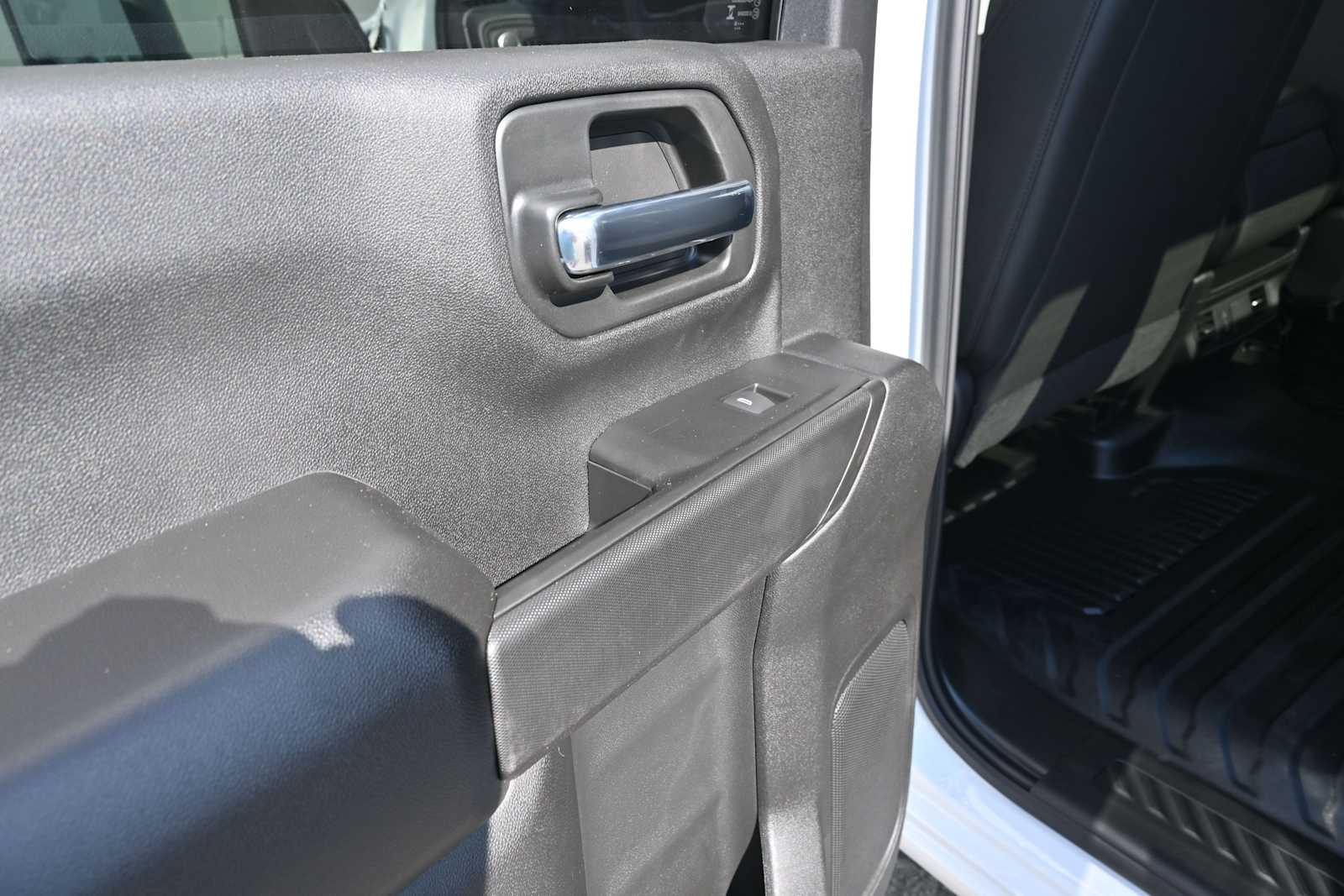 2026 GMC Sierra 3500 HD Chassis Pro
