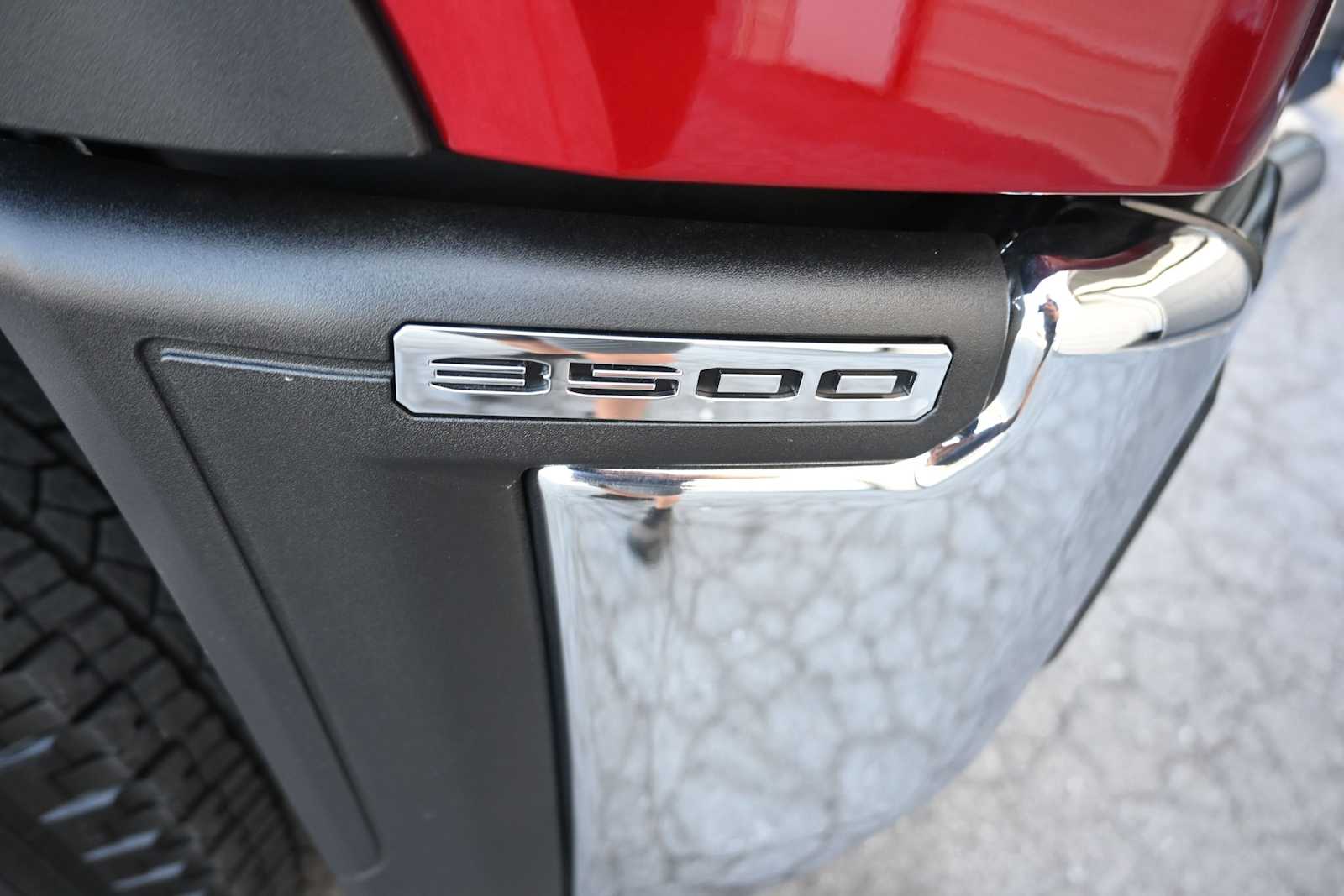 2026 GMC Sierra 3500 HD SLT
