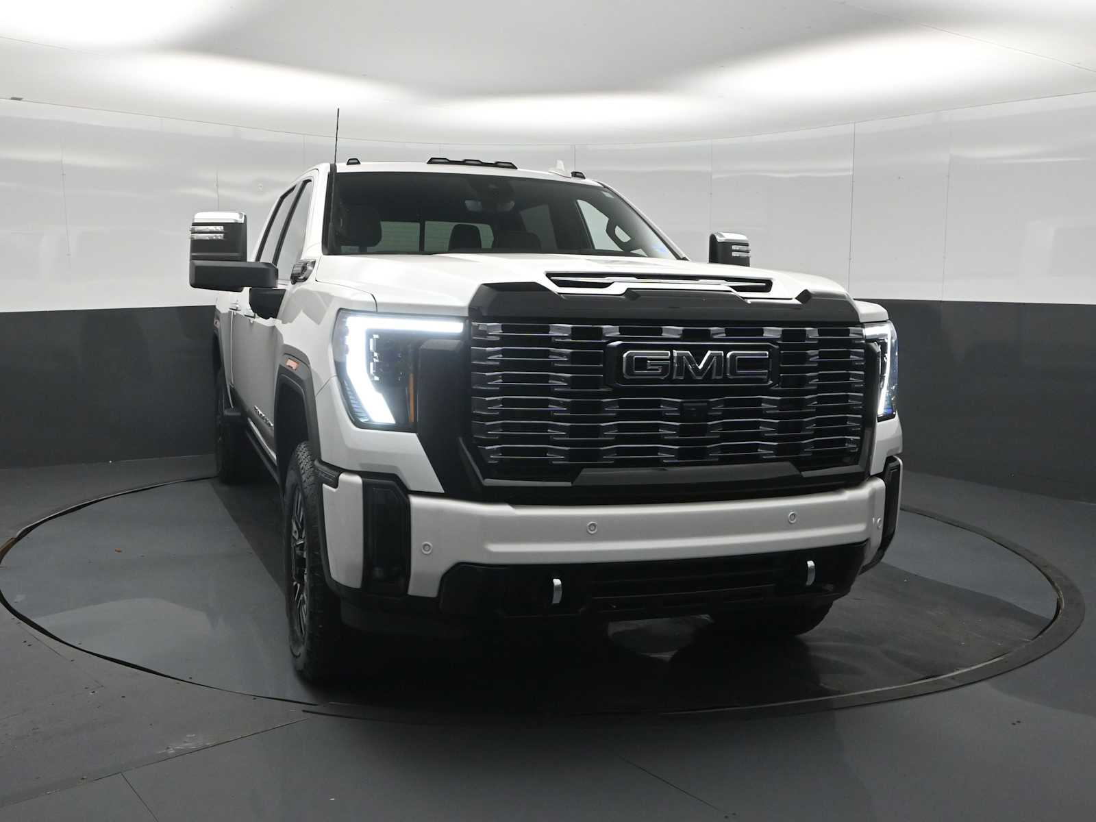 2025 GMC Sierra 2500HD Denali Ultimate