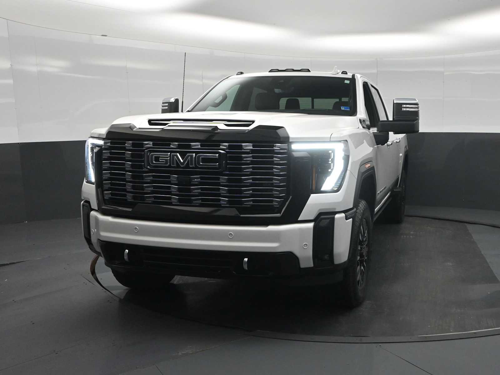 2025 GMC Sierra 2500HD Denali Ultimate