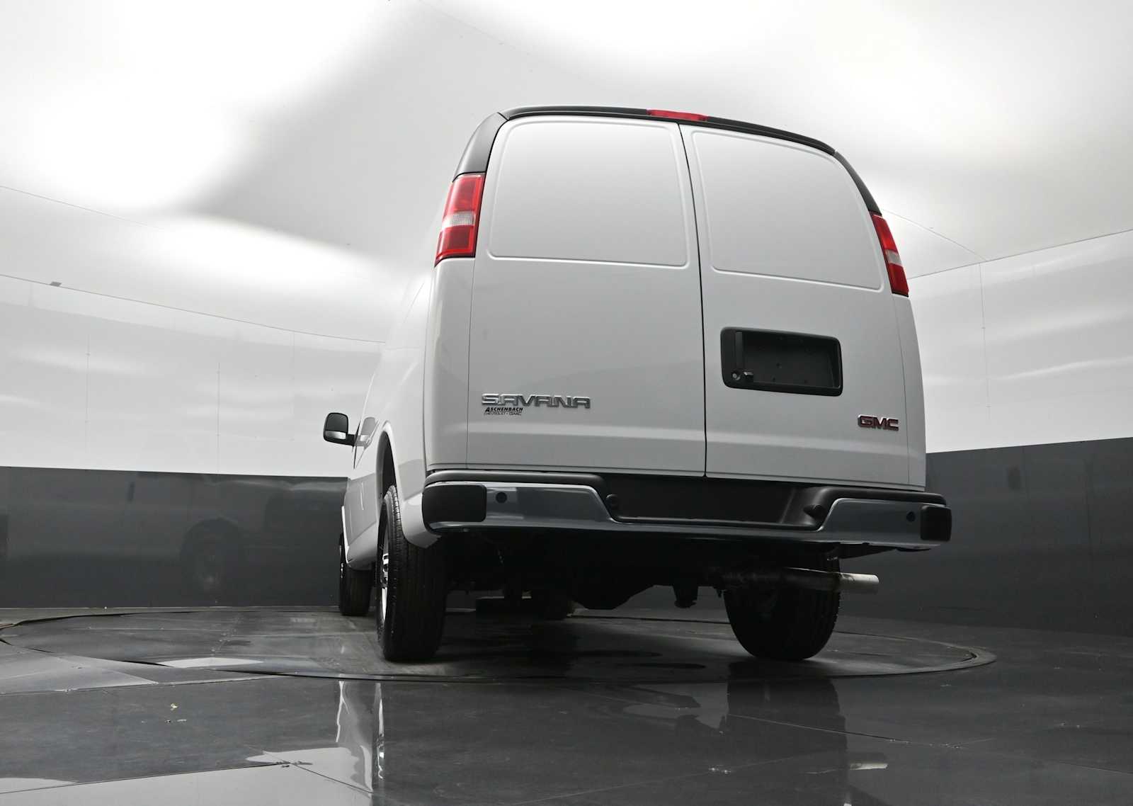 2026 GMC Savana Cargo 3500