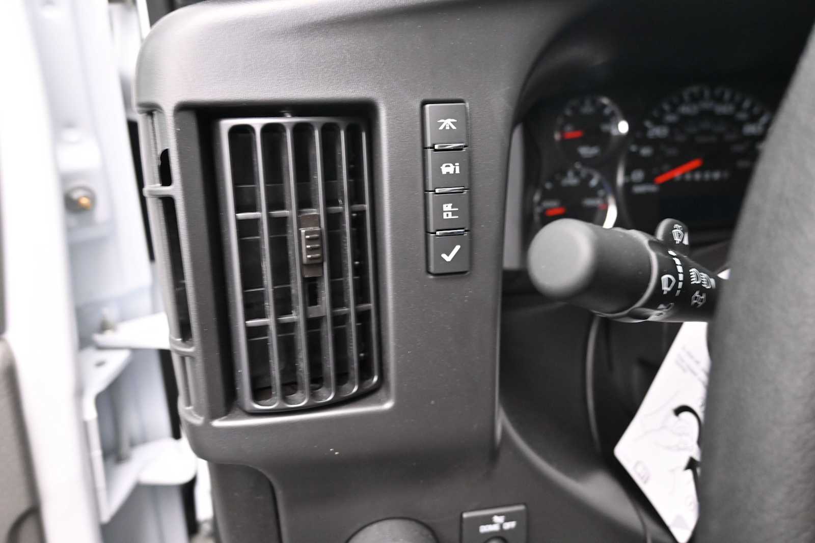 2026 GMC Savana Cargo 3500