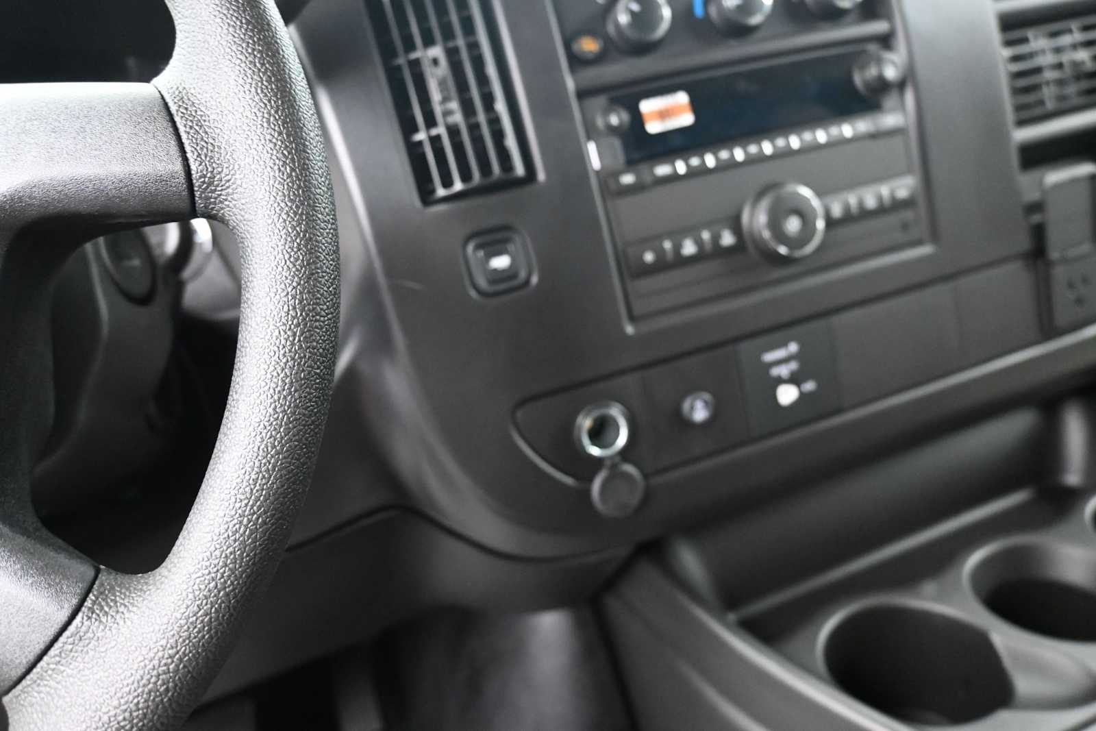 2026 GMC Savana Cargo 3500