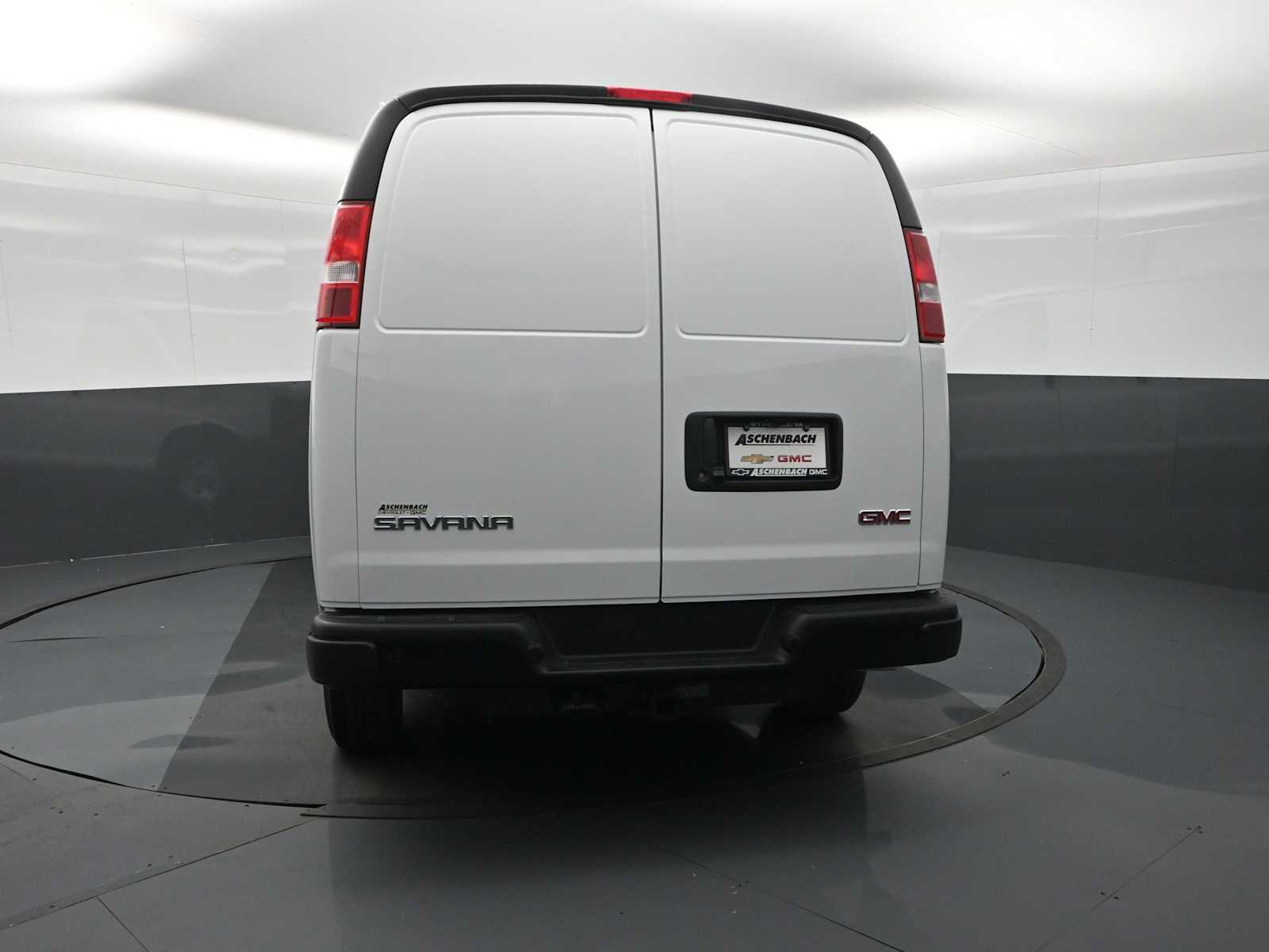 2026 GMC Savana Cargo 3500
