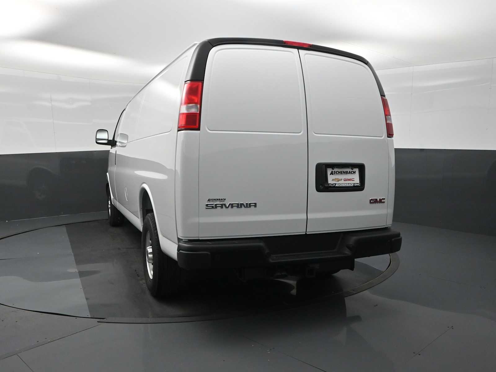 2026 GMC Savana Cargo 3500