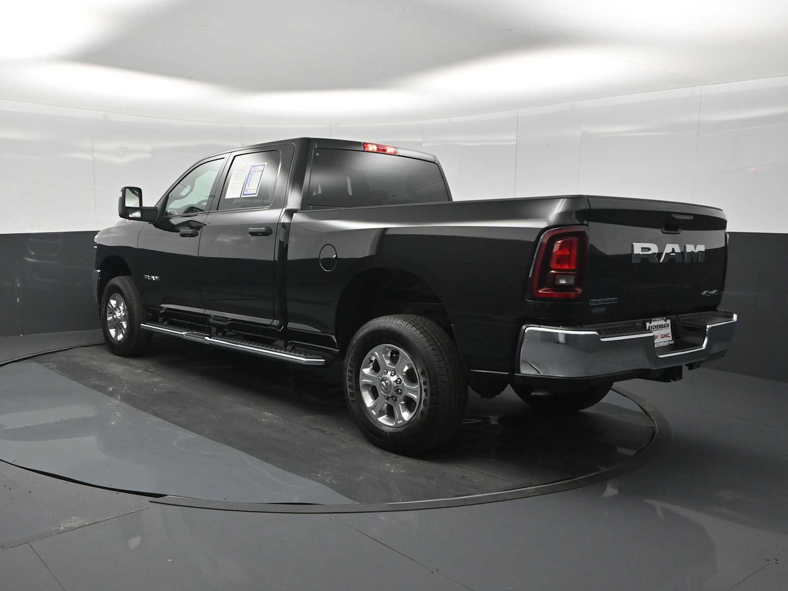 2026 Ram 2500 Big Horn Crew Cab 4x4 6'4" Box
