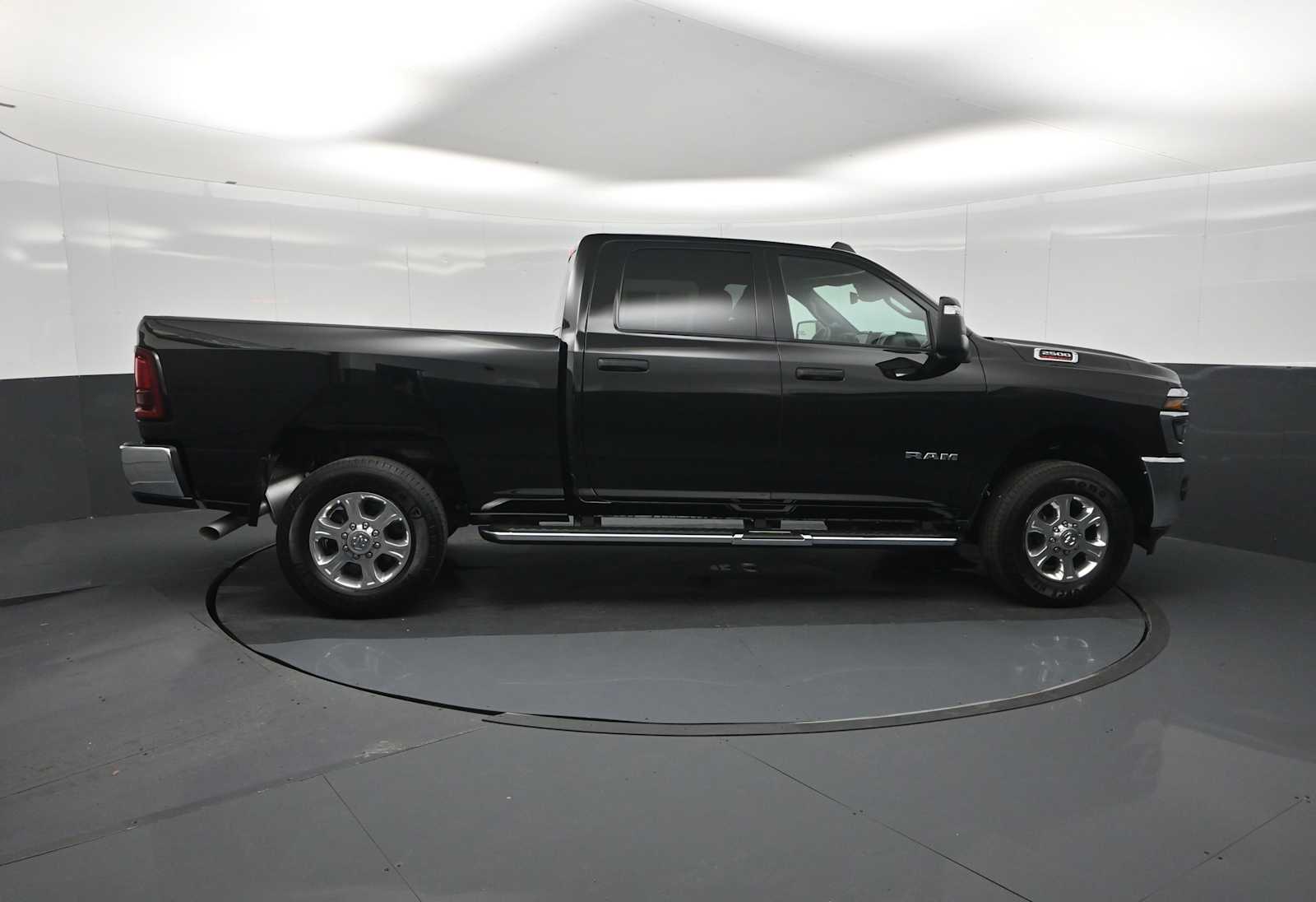 2026 Ram 2500 Big Horn Crew Cab 4x4 6'4" Box
