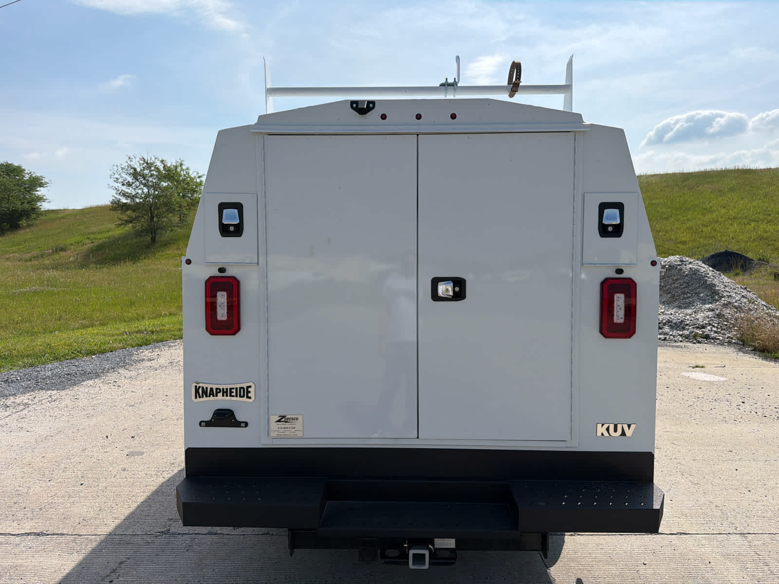 2025 GMC Savana Cutaway Work Van
