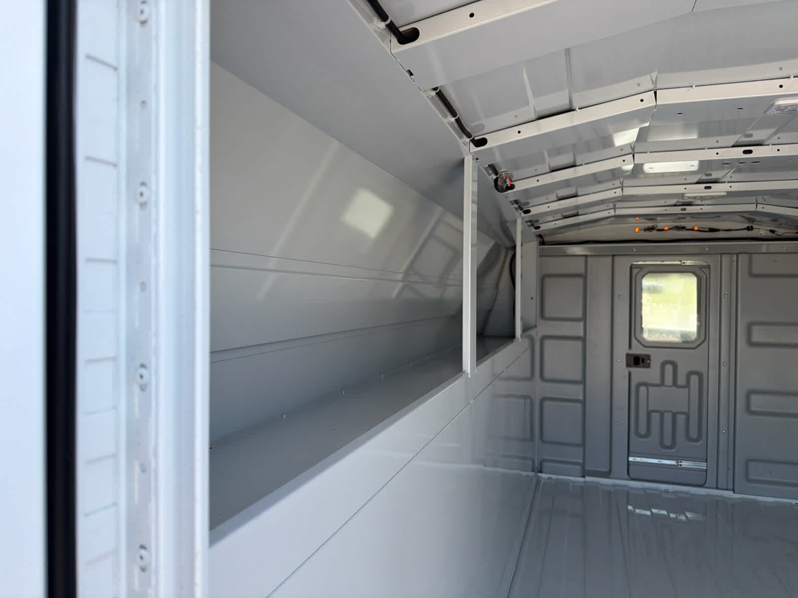 2025 GMC Savana Cutaway Work Van