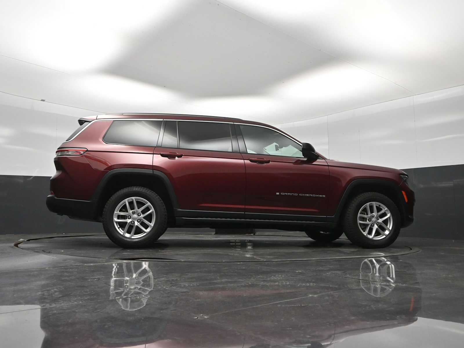 2022 Jeep Grand Cherokee L Laredo