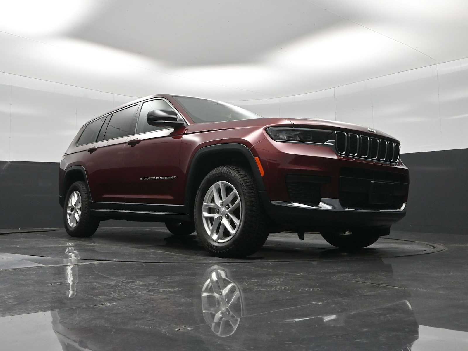 2022 Jeep Grand Cherokee L Laredo