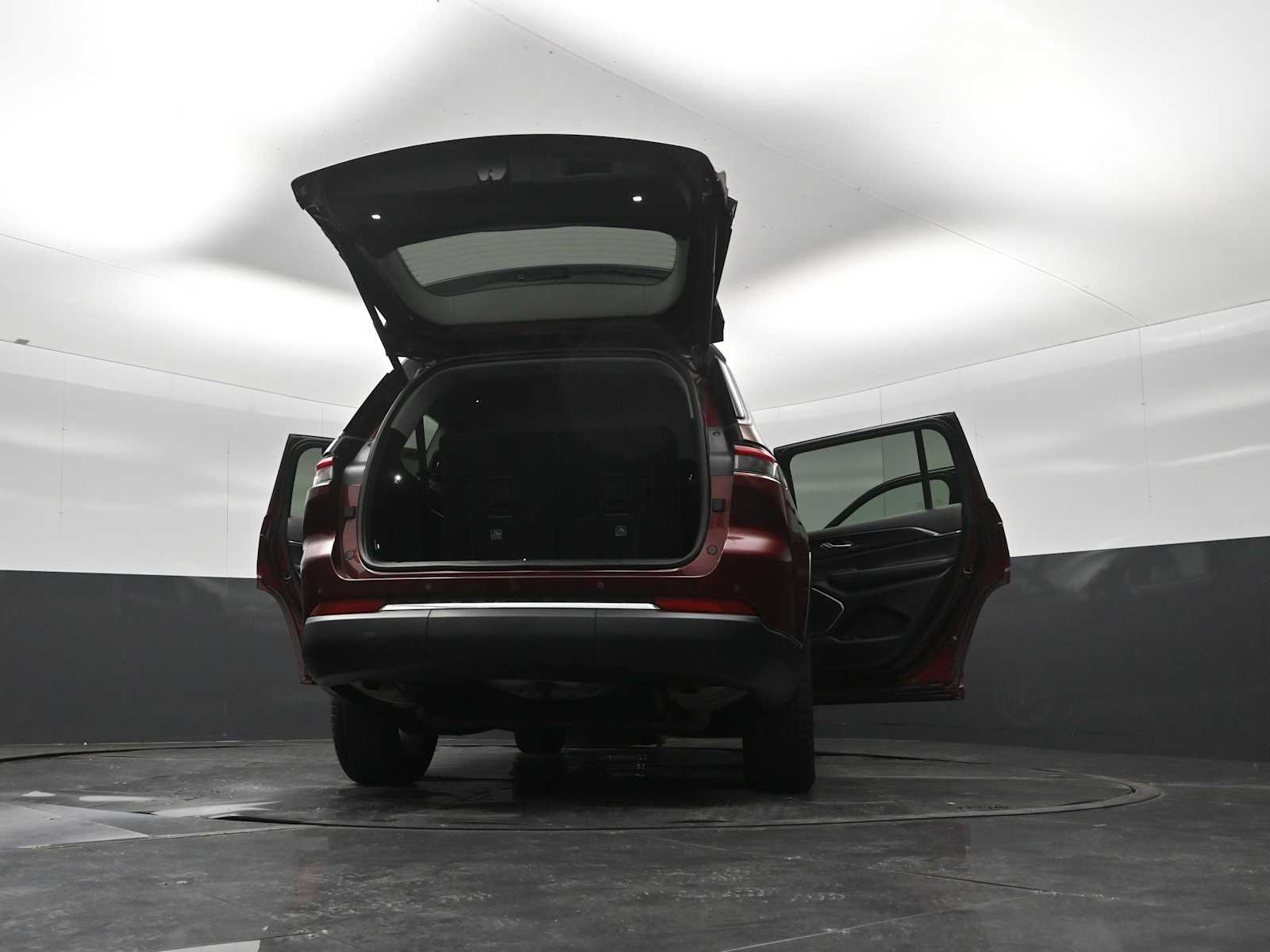 2022 Jeep Grand Cherokee L Laredo