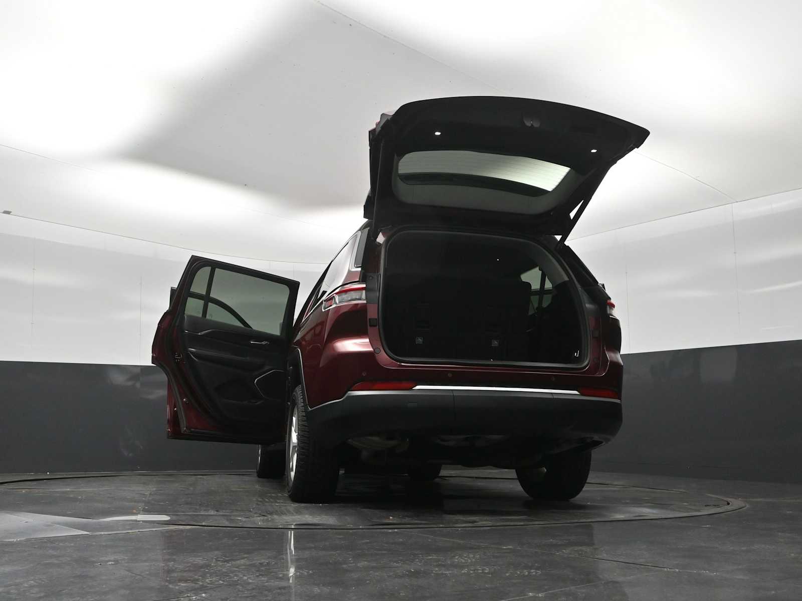 2022 Jeep Grand Cherokee L Laredo