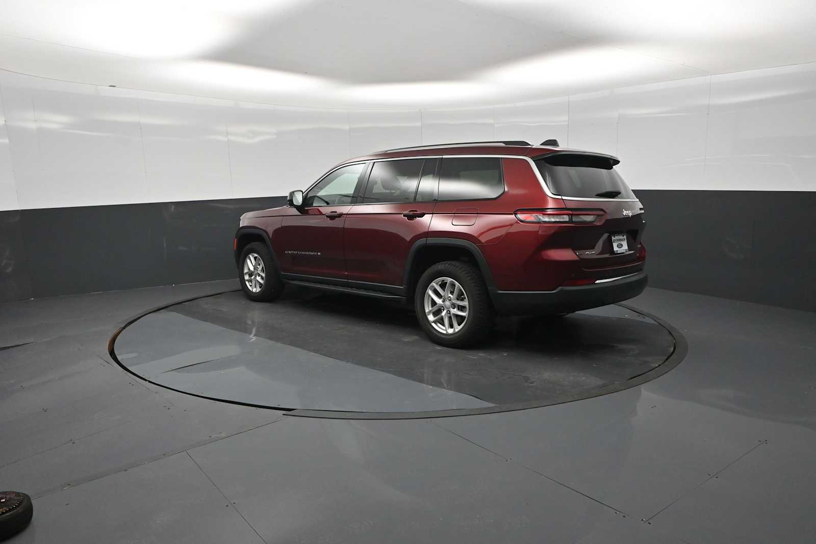 2022 Jeep Grand Cherokee L Laredo