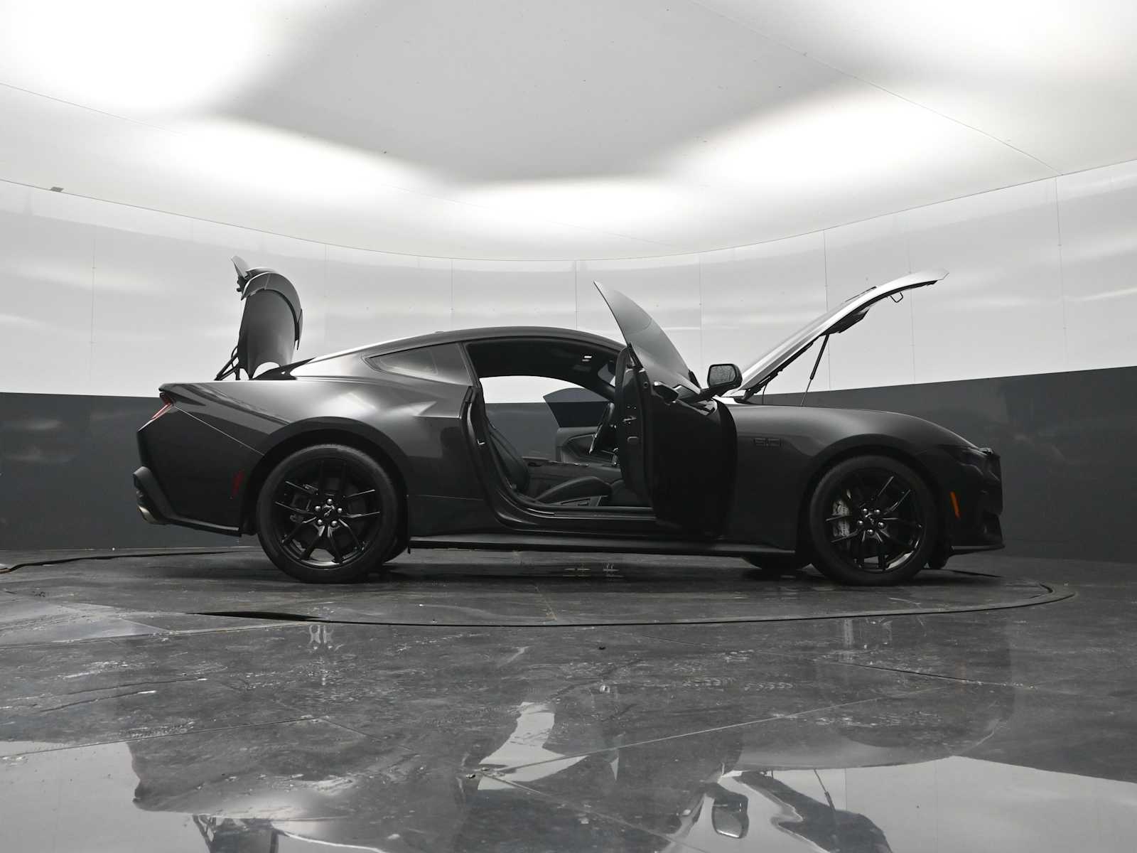 2024 Ford Mustang GT Premium Fastback