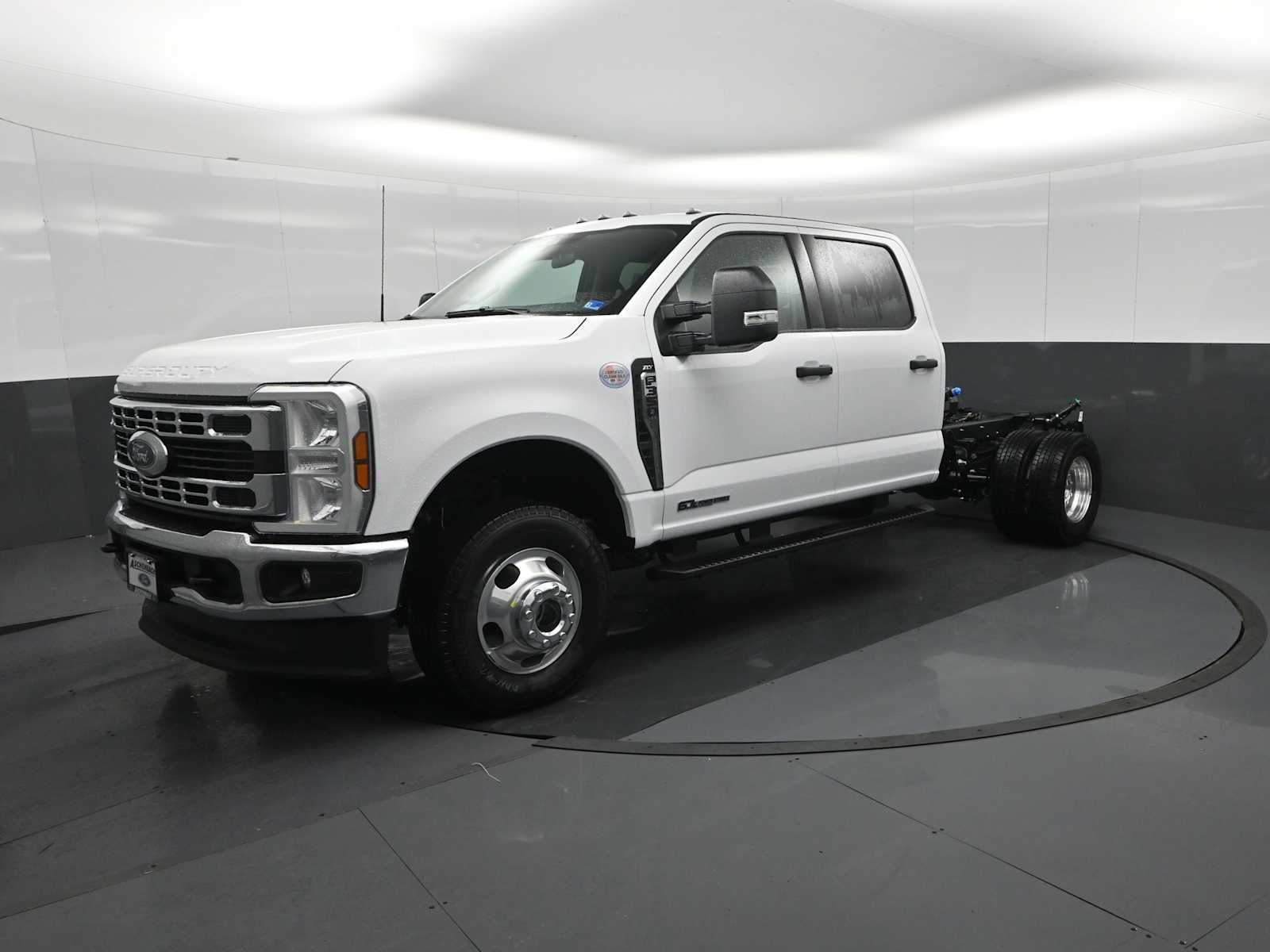 2026 Ford F-350 Chassis XL