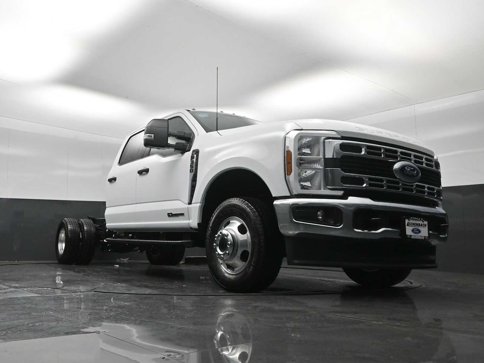 2026 Ford F-350 Chassis XL