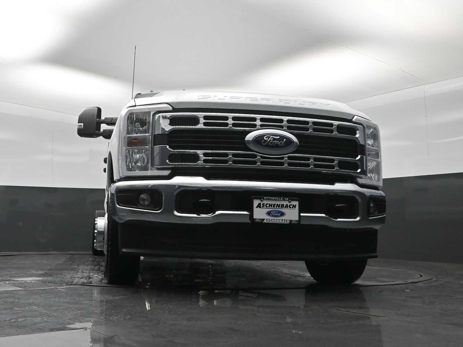 2026 Ford F-350 Chassis XL