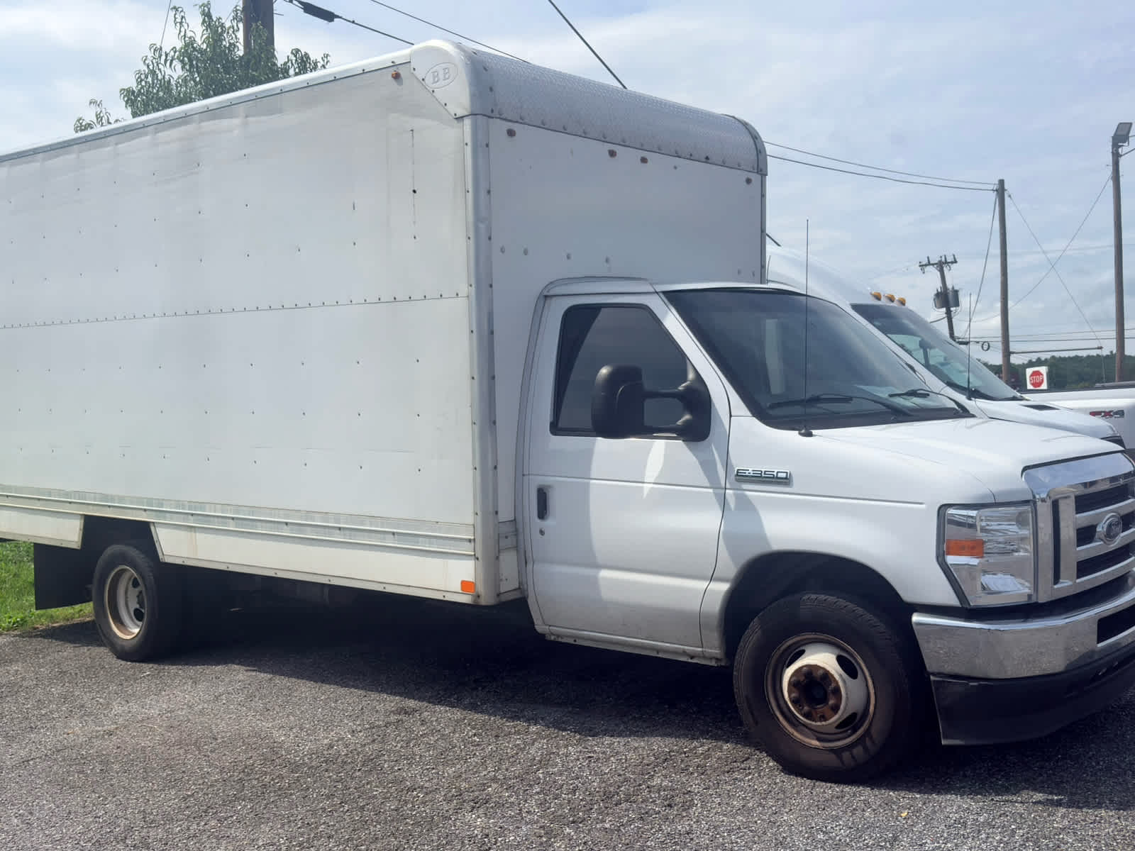 2021 Ford E-350 Cutaway 