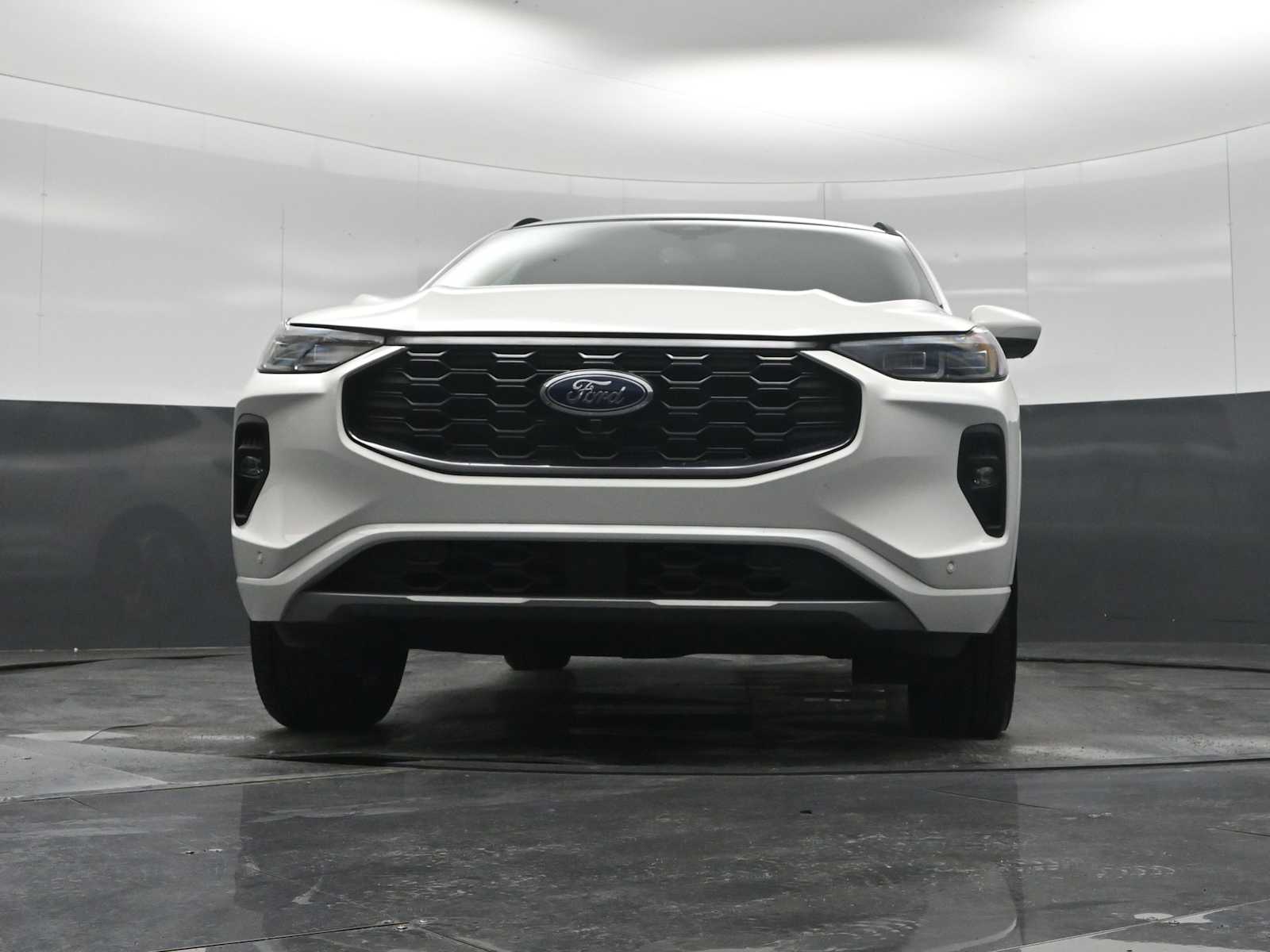 2025 Ford Escape ST-Line Elite