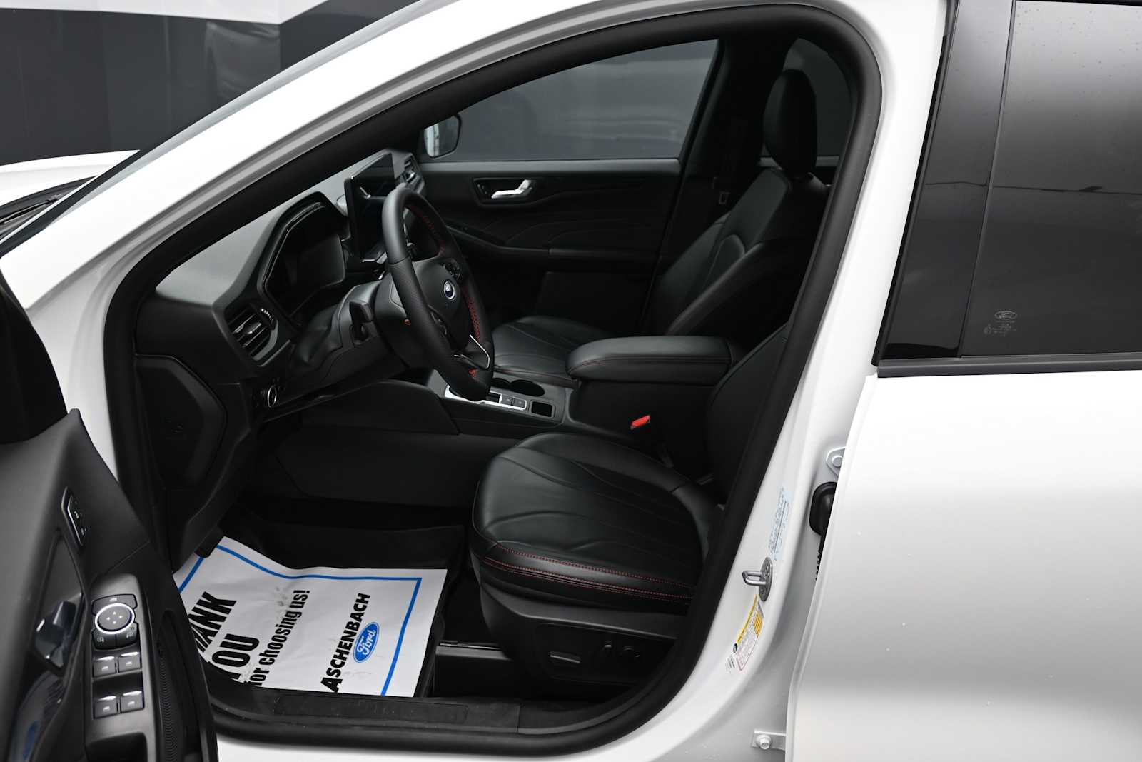 2025 Ford Escape ST-Line Elite