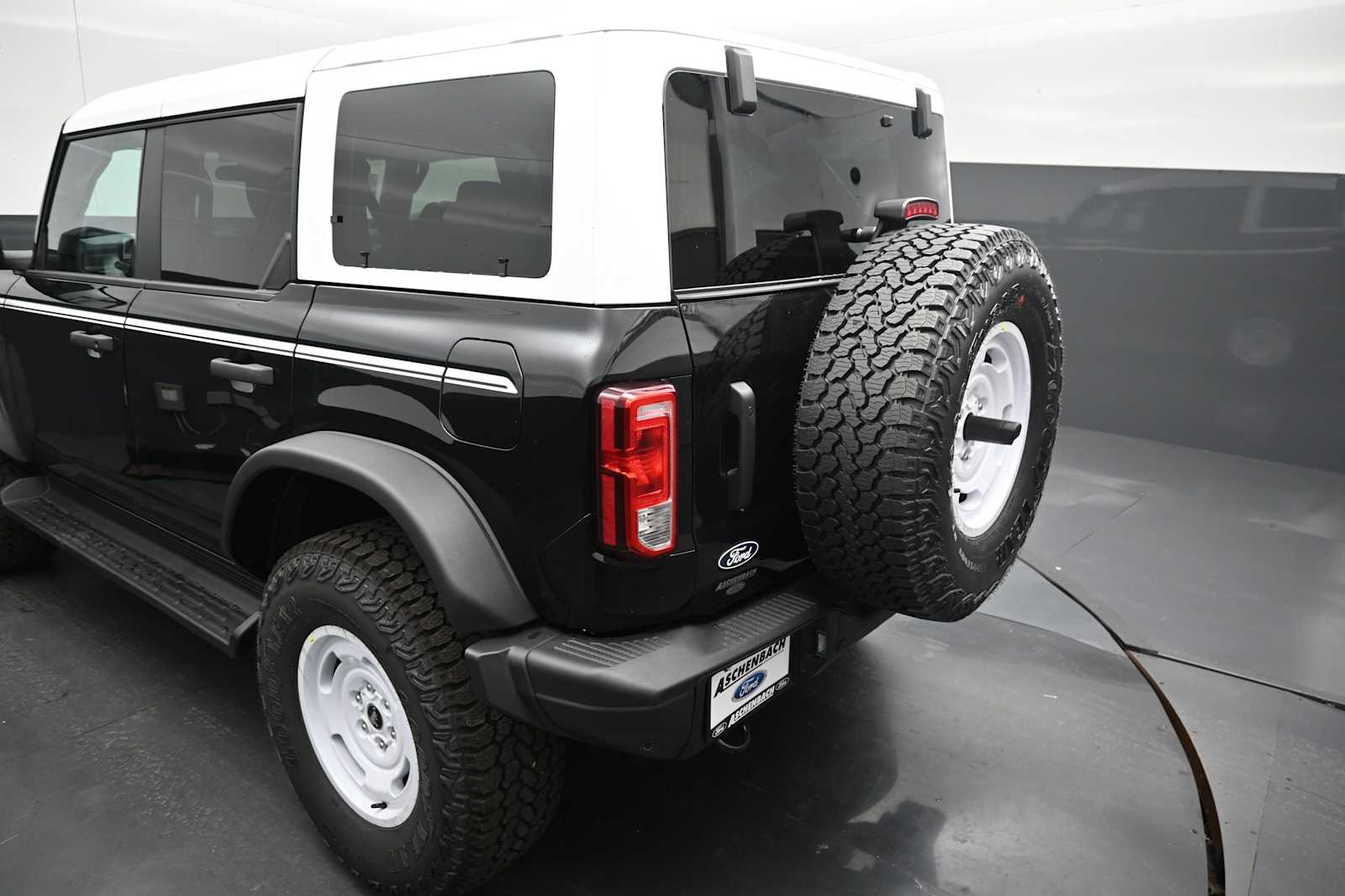 2026 Ford Bronco Heritage Edition
