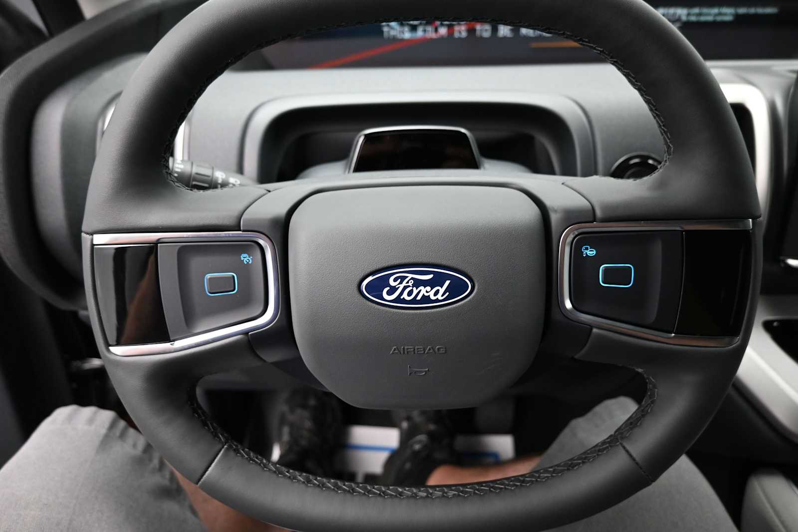 2027 Ford Expedition MAX Active