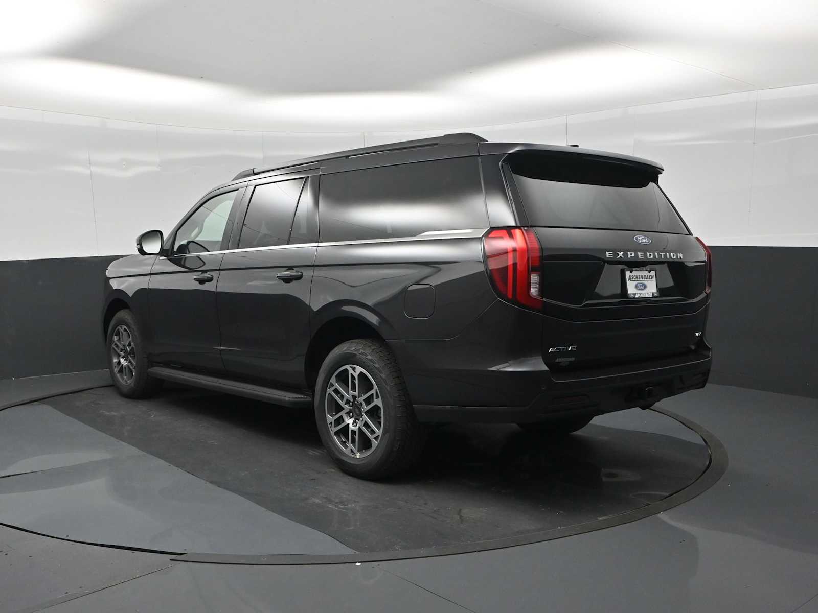 2026 Ford Expedition Max Active MAX