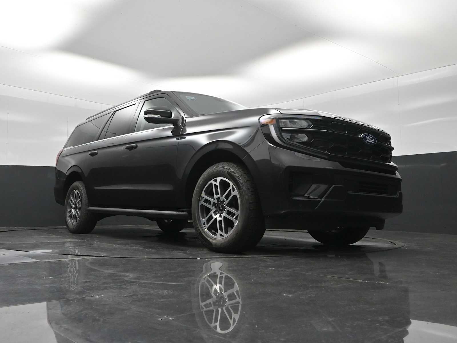 2026 Ford Expedition Max Active MAX