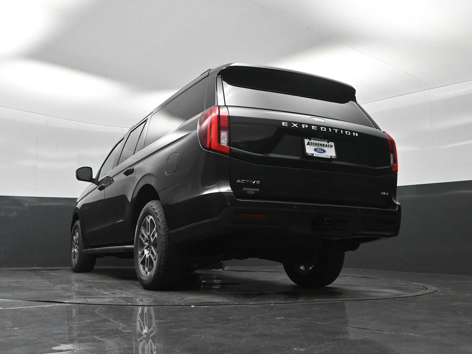 2026 Ford Expedition Max Active MAX
