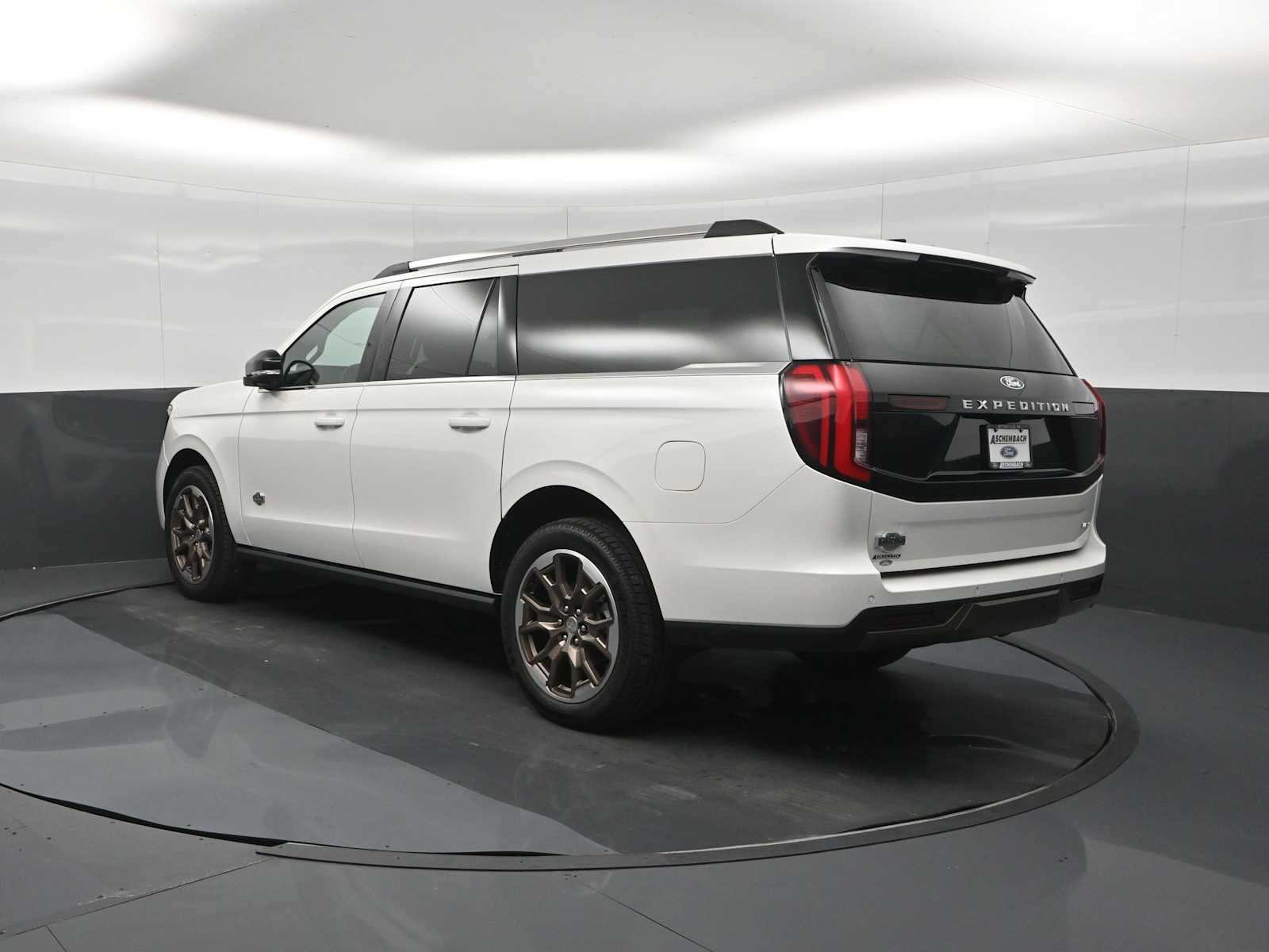 2027 Ford Expedition MAX King Ranch