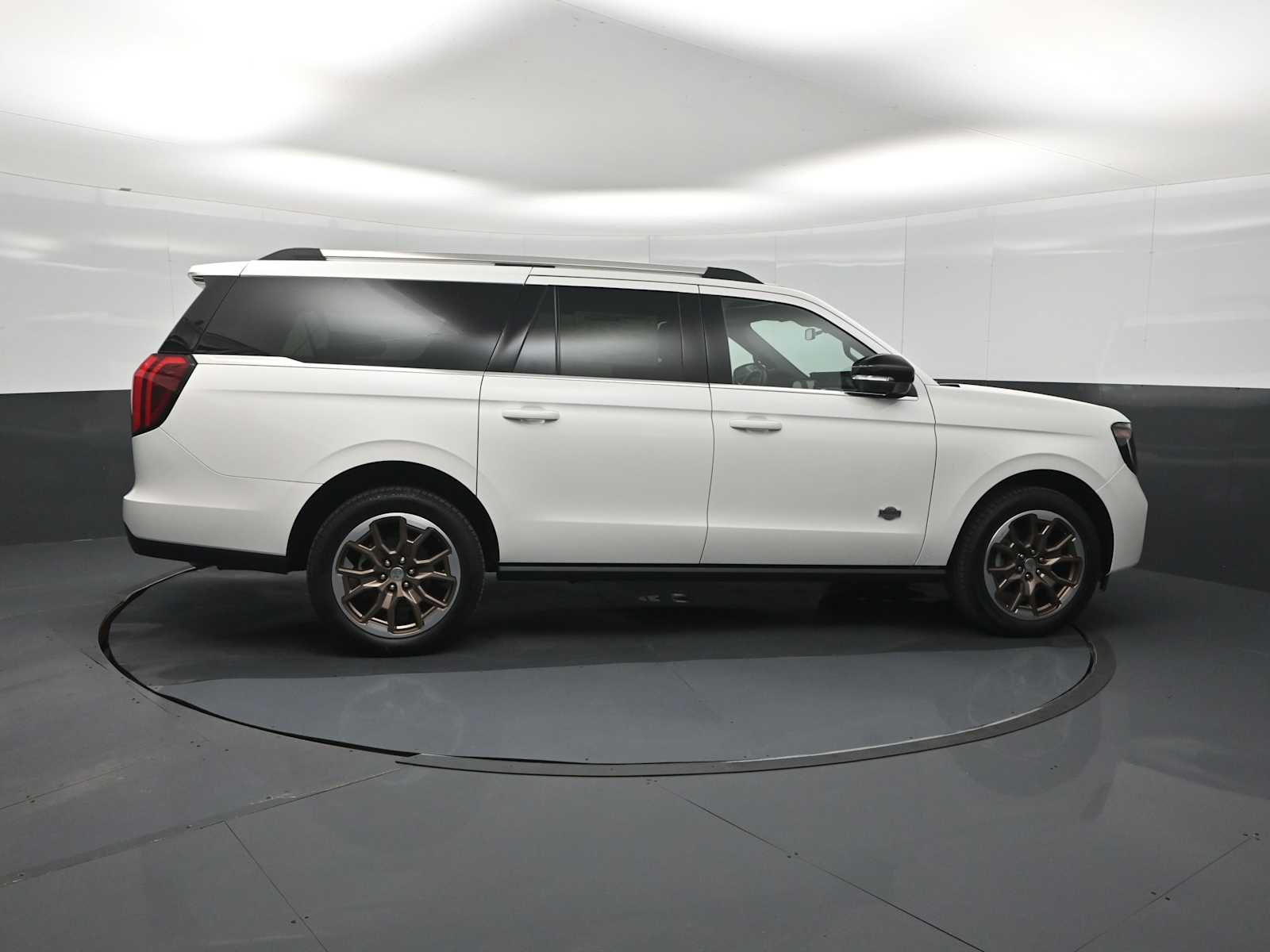 2027 Ford Expedition MAX King Ranch