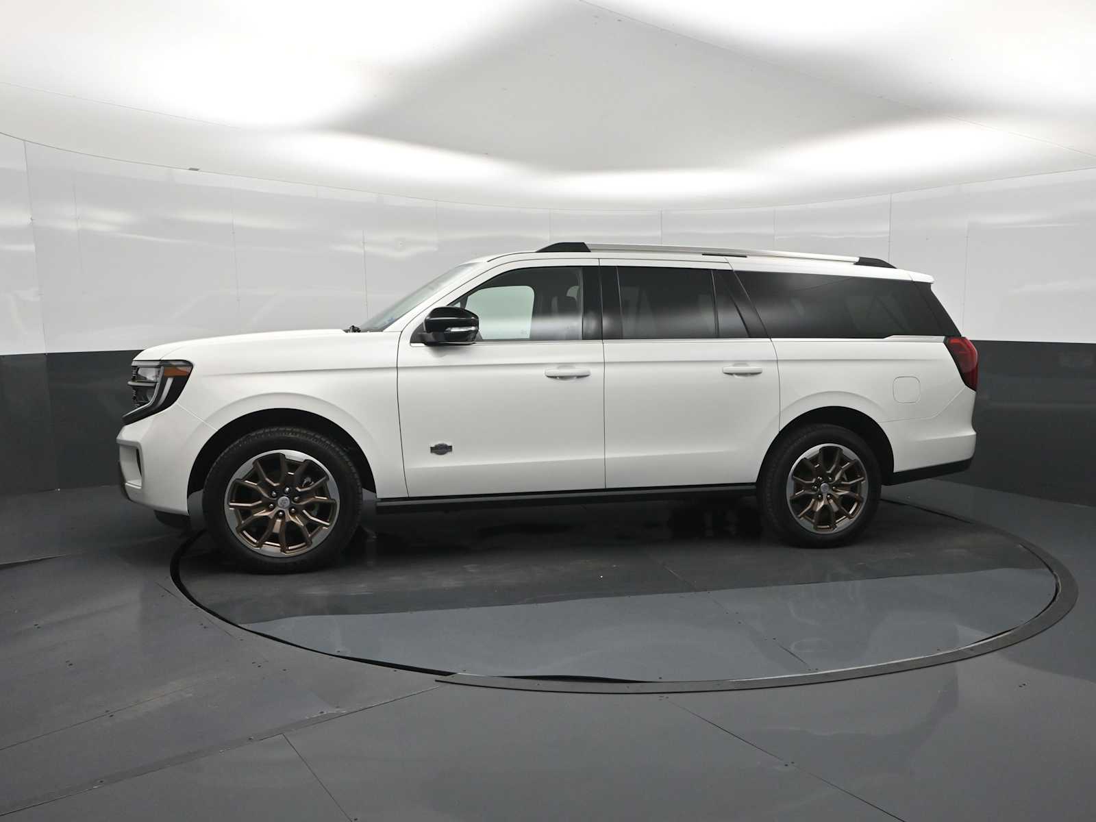 2027 Ford Expedition MAX King Ranch