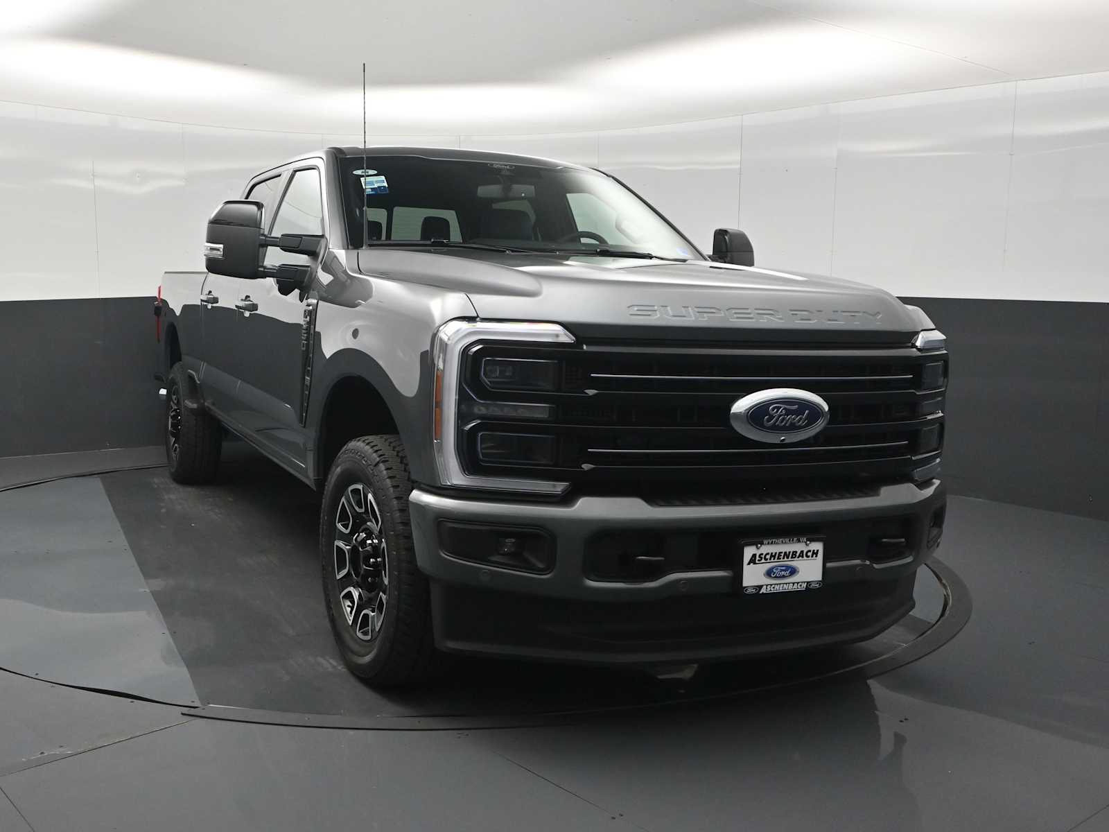 2026 Ford F-350 Super Duty Platinum