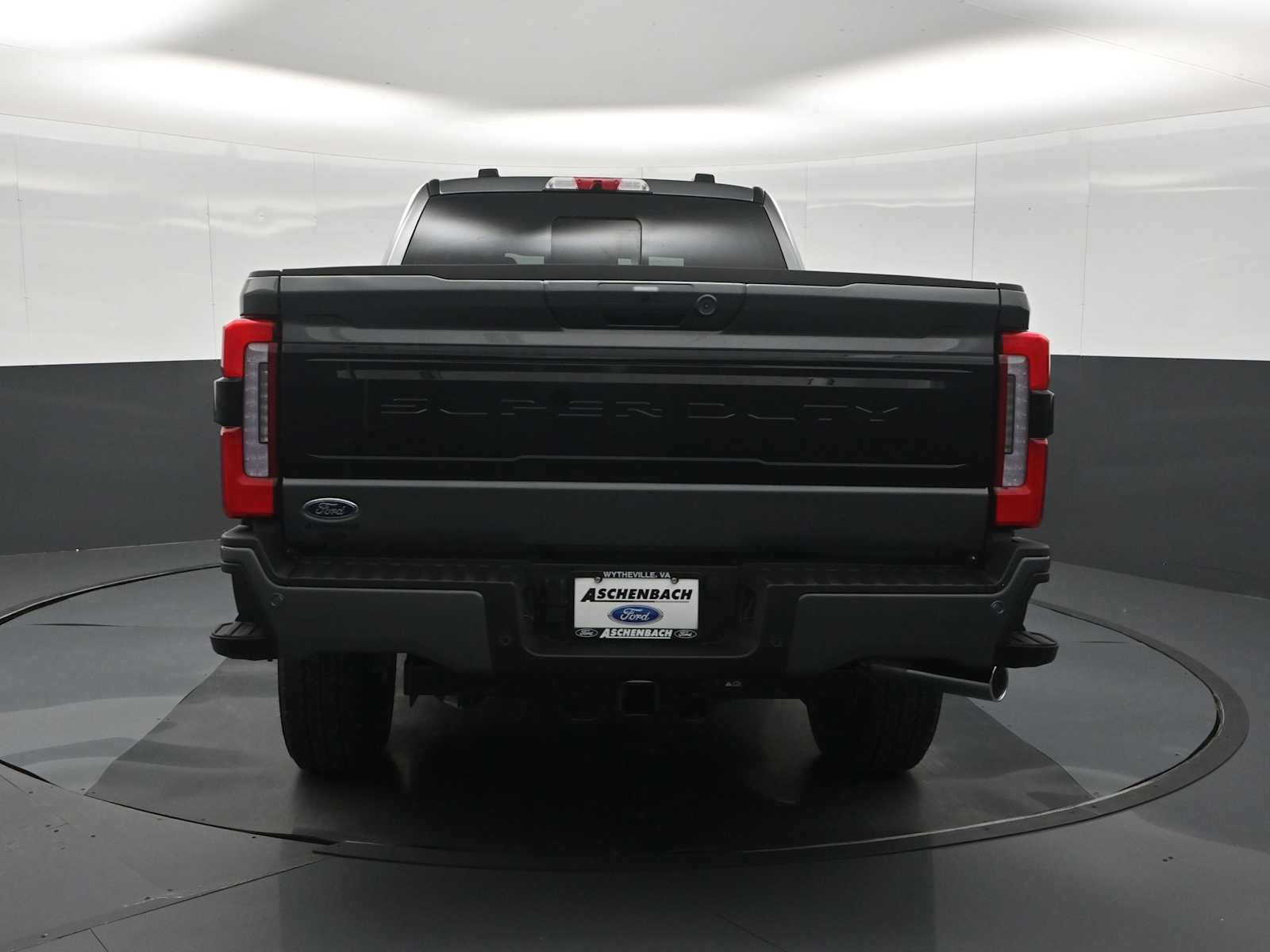 2026 Ford F-350 Super Duty Platinum
