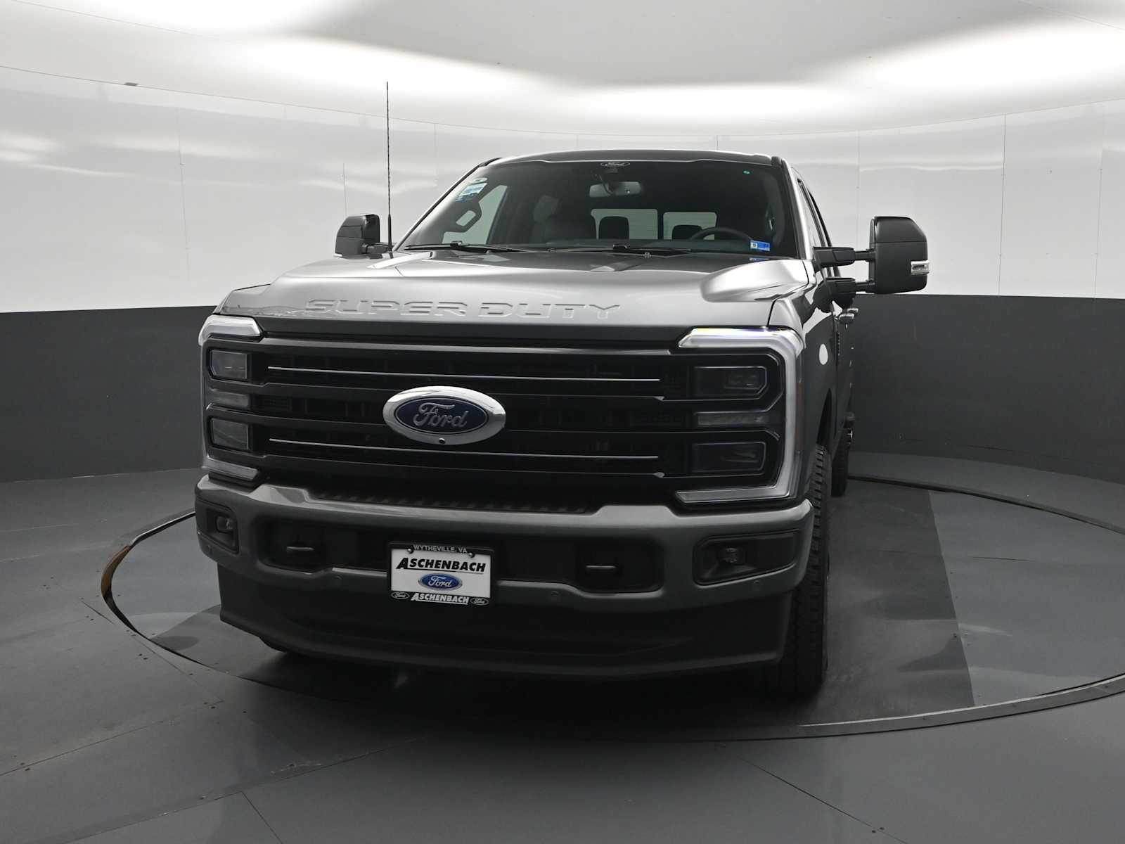 2026 Ford F-350 Super Duty Platinum