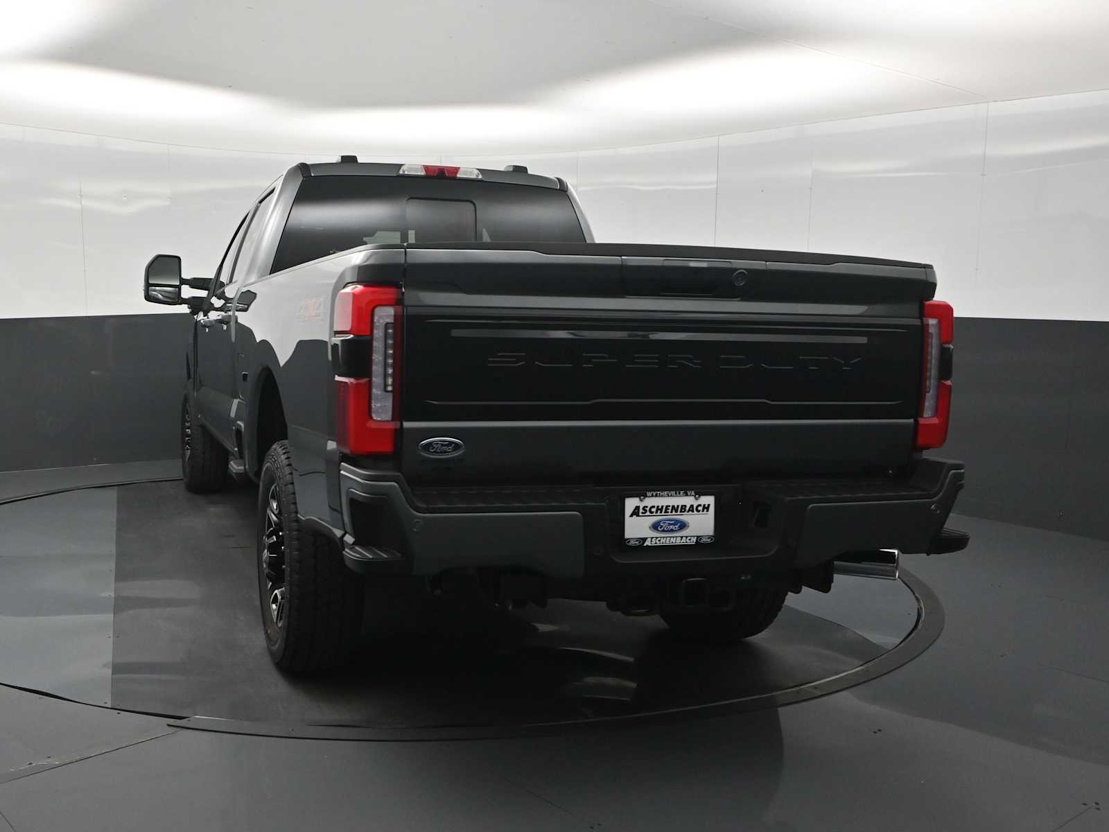 2026 Ford F-350 Super Duty Platinum