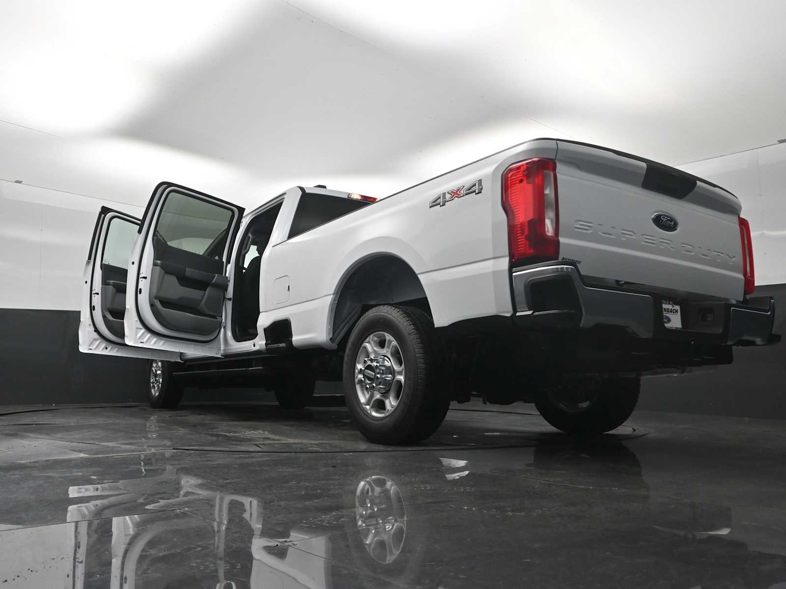 2026 Ford F-350 Super Duty XLT