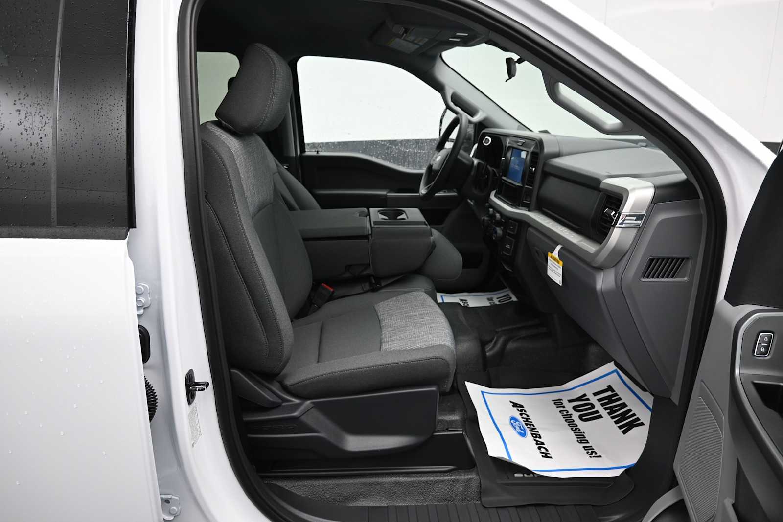 2026 Ford F-350 Super Duty XLT