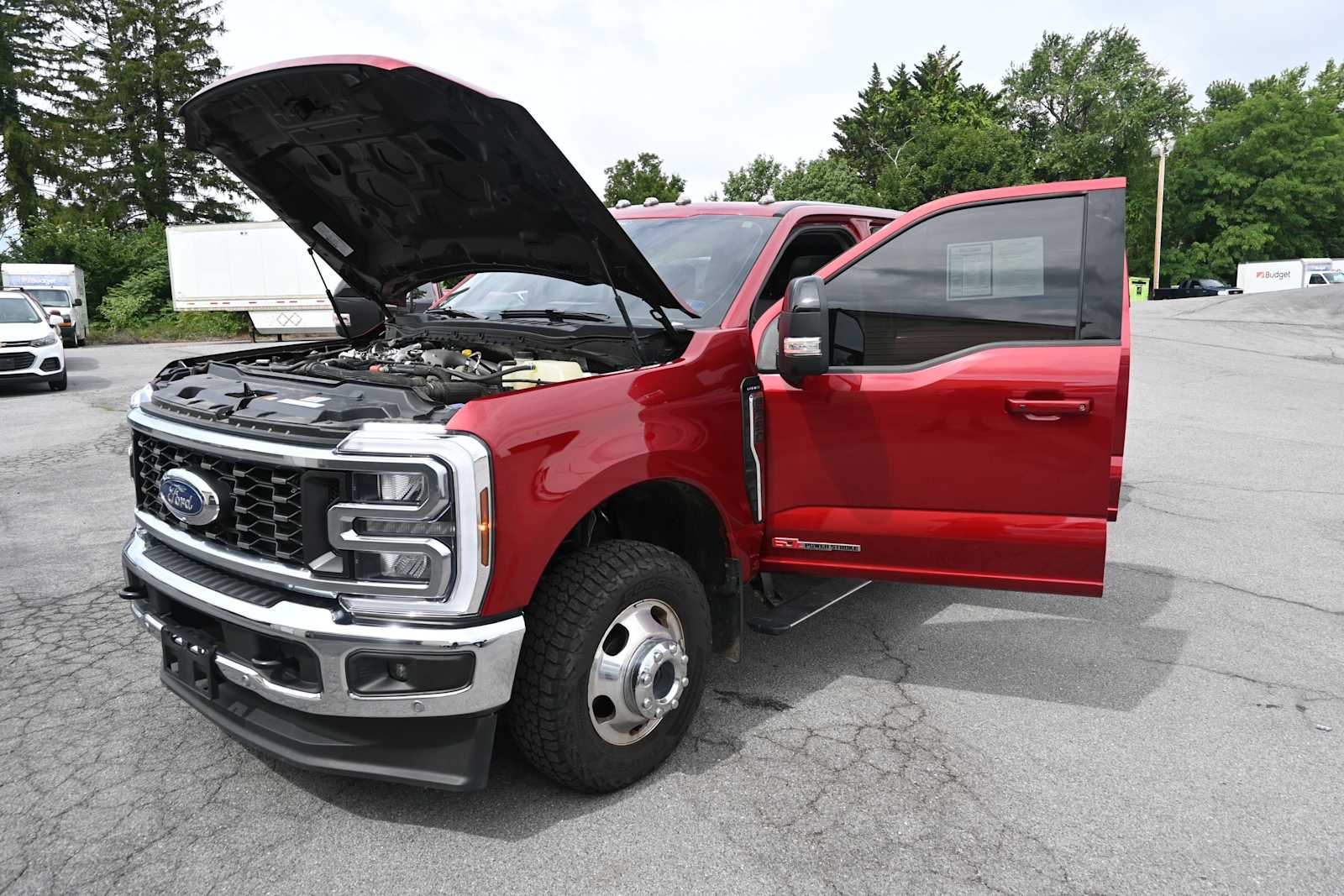 2025 Ford F-350 Super Duty LARIAT