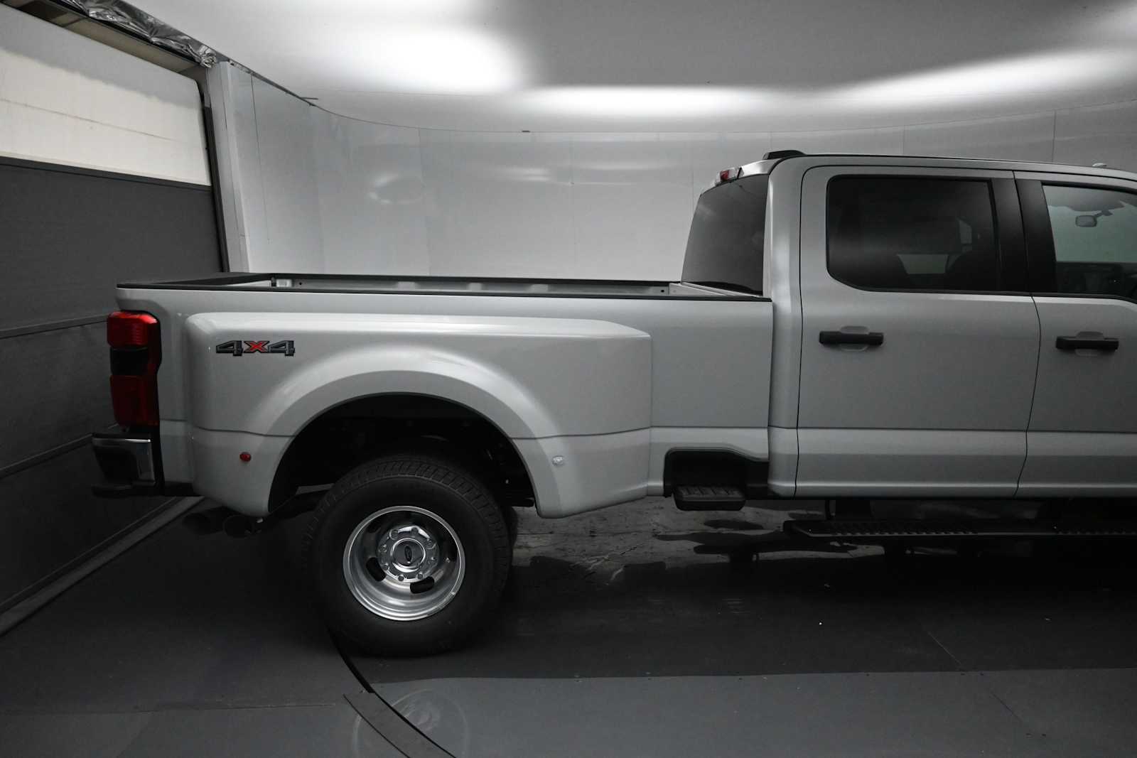 2026 Ford F-350 Super Duty XLT