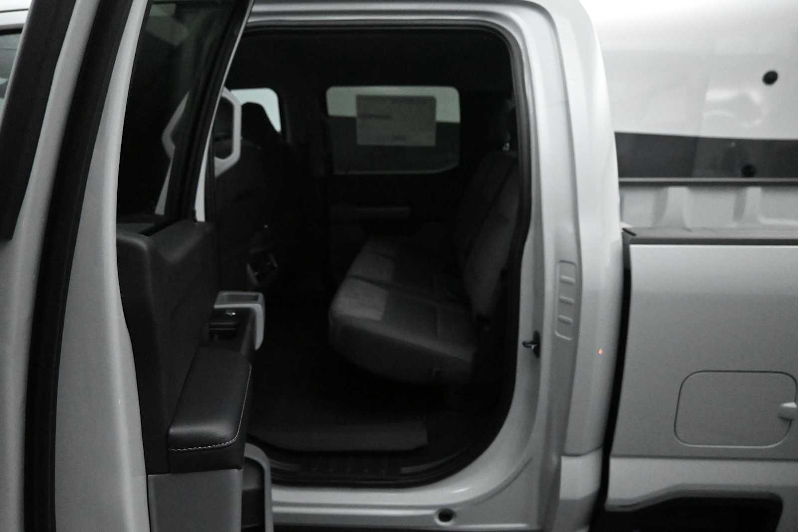 2026 Ford F-350 Super Duty XLT