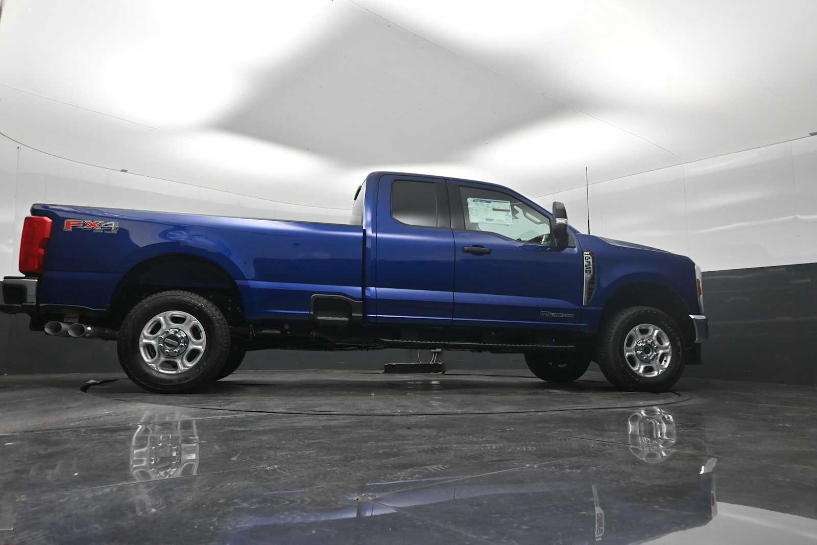 2026 Ford F-350 Super Duty XLT